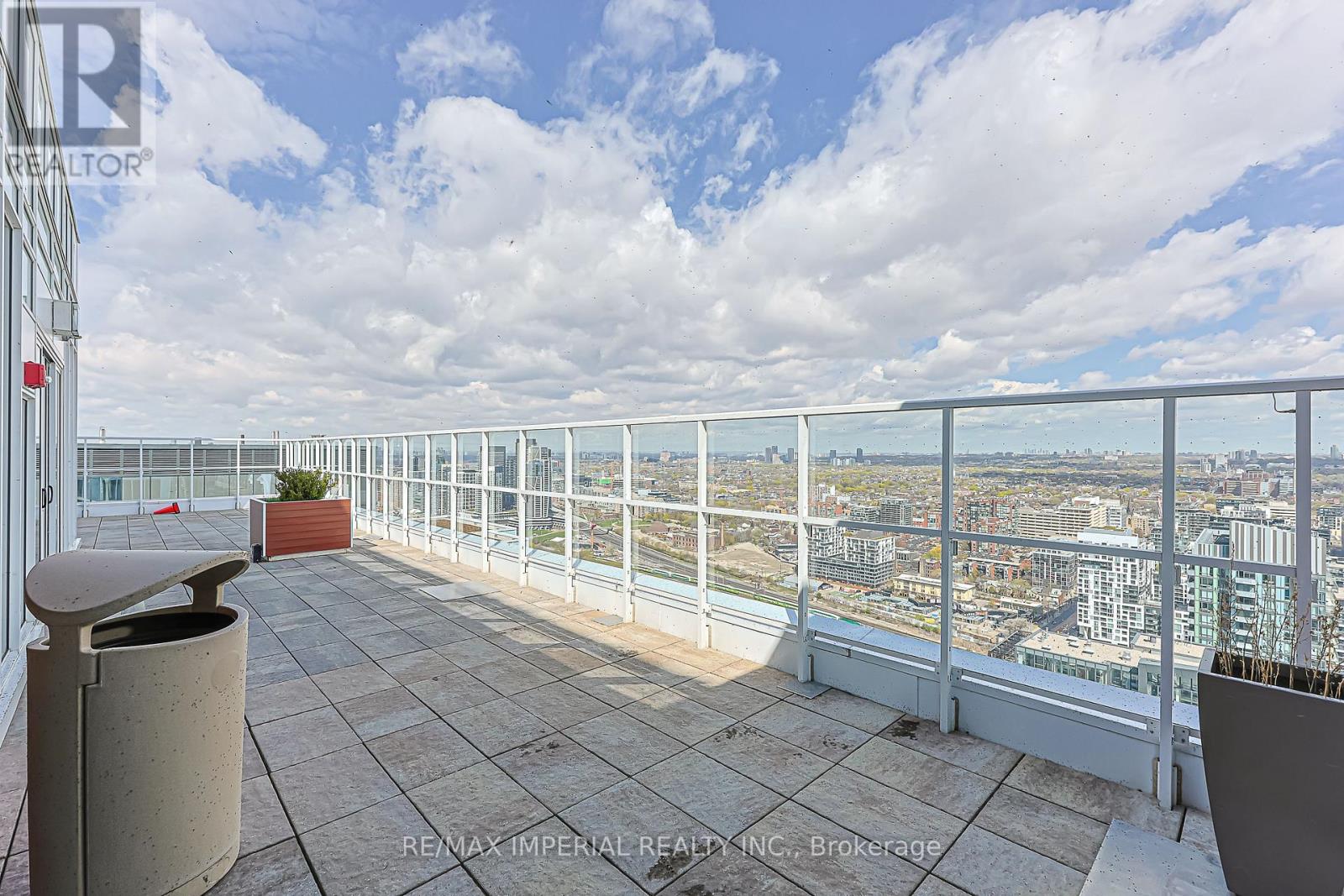 2707 - 17 Bathurst Street, Toronto (Waterfront Communities), Ontario  M5V 0N1 - Photo 42 - C13100530