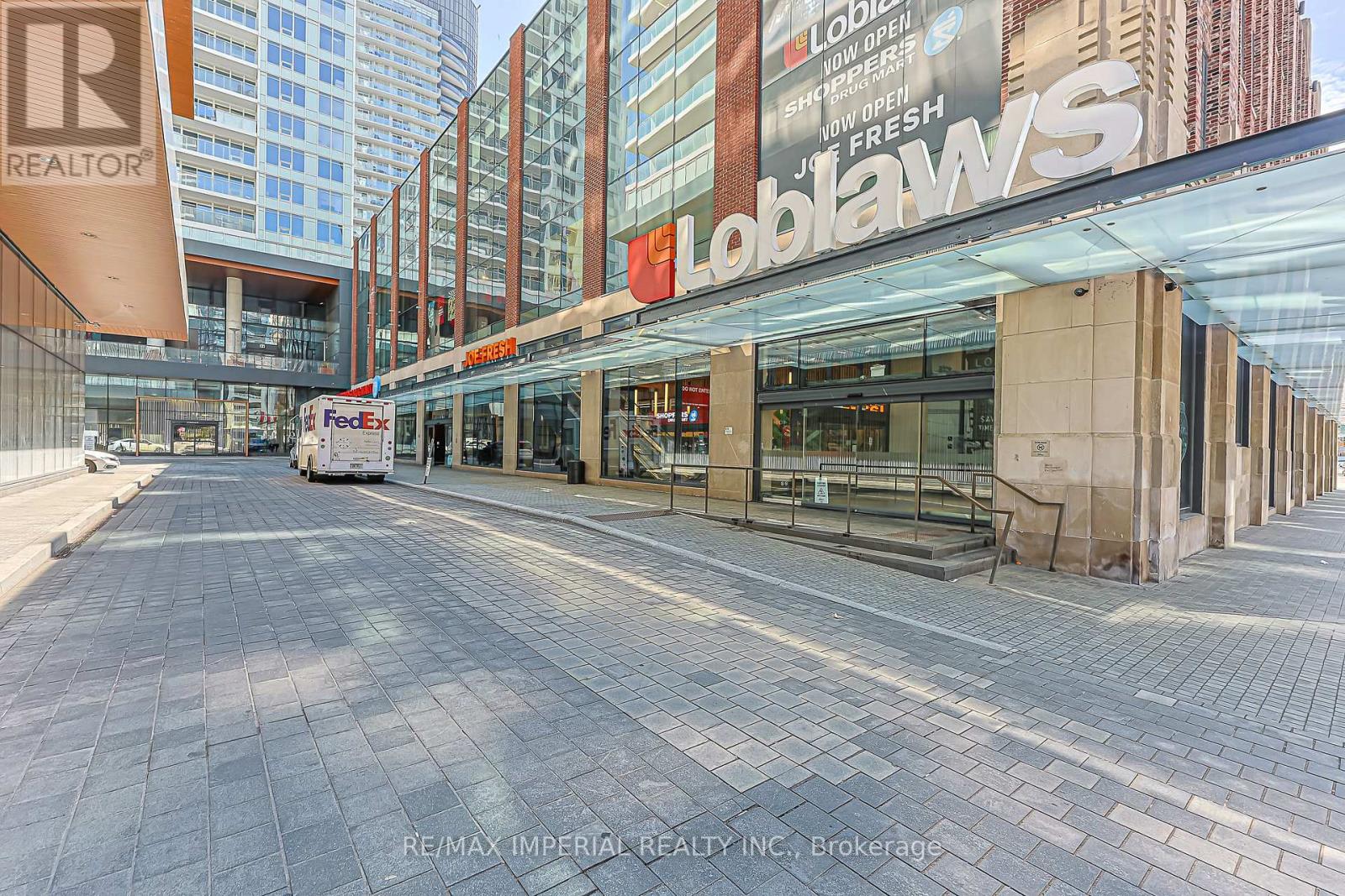 2707 - 17 Bathurst Street, Toronto (Waterfront Communities), Ontario  M5V 0N1 - Photo 46 - C13100530