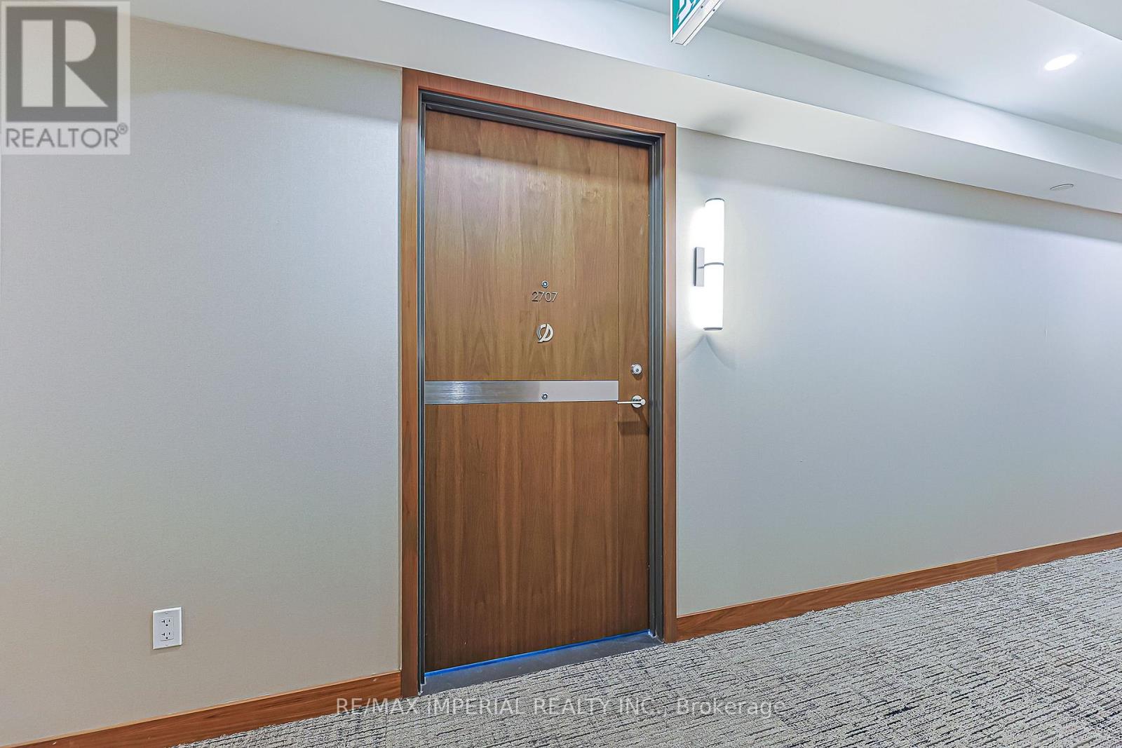 2707 - 17 Bathurst Street, Toronto (Waterfront Communities), Ontario  M5V 0N1 - Photo 5 - C13100530