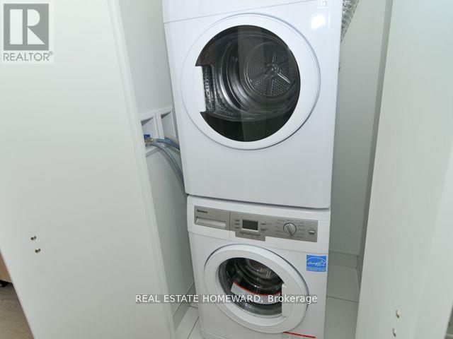 2407 - 290 Adelaide Street W, Toronto, Ontario  M5V 1P6 - Photo 12 - C13100564