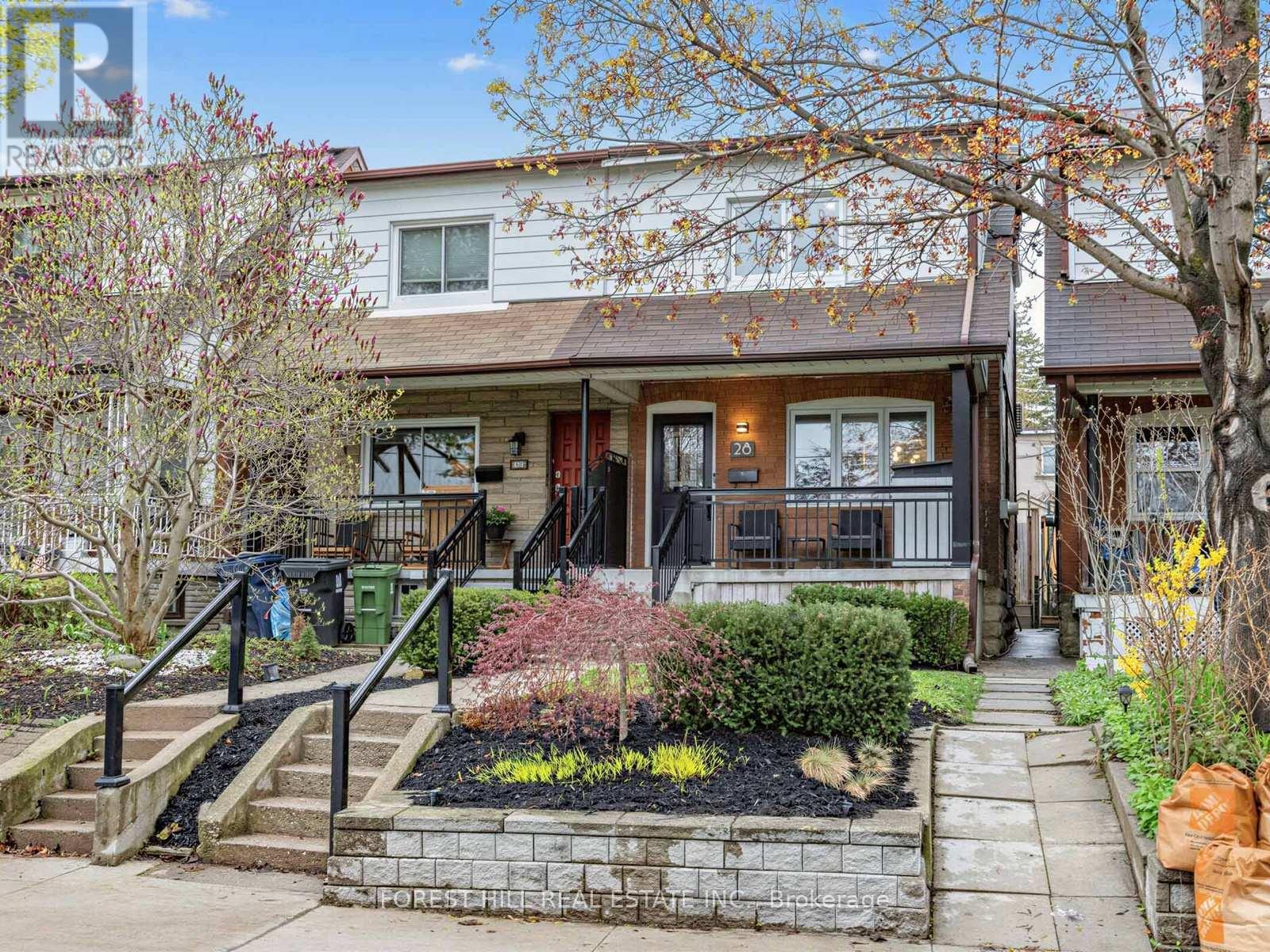 28 ALAMEDA AVENUE, toronto (oakwood village), Ontario