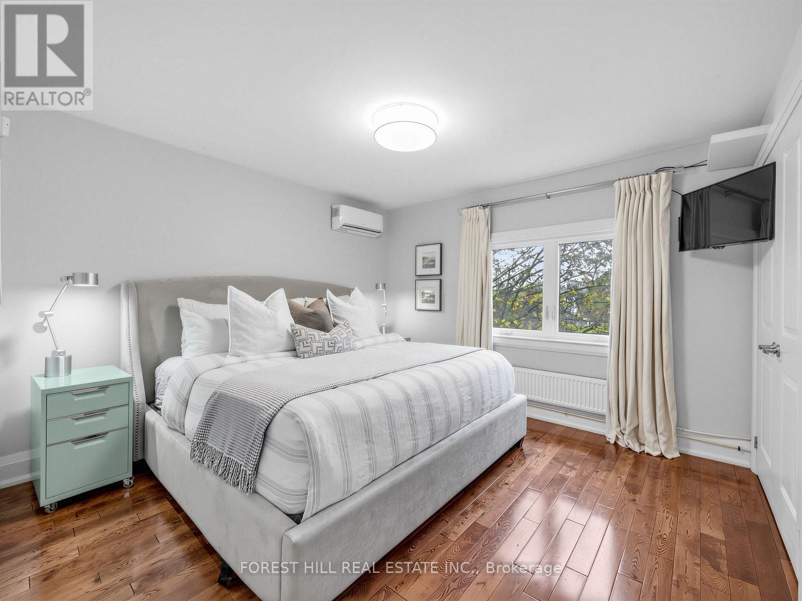 28 Alameda Avenue, Toronto (Oakwood Village), Ontario  M6C 3W2 - Photo 21 - C13100574