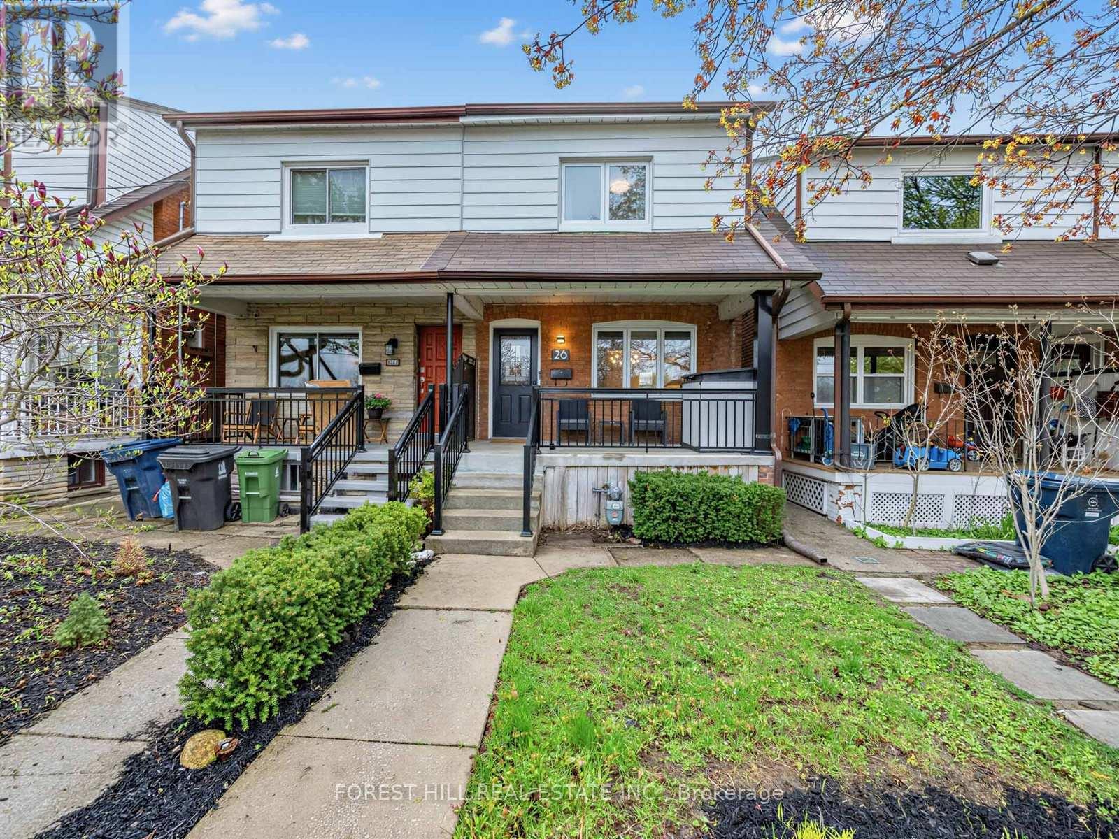 28 Alameda Avenue, Toronto (Oakwood Village), Ontario  M6C 3W2 - Photo 3 - C13100574