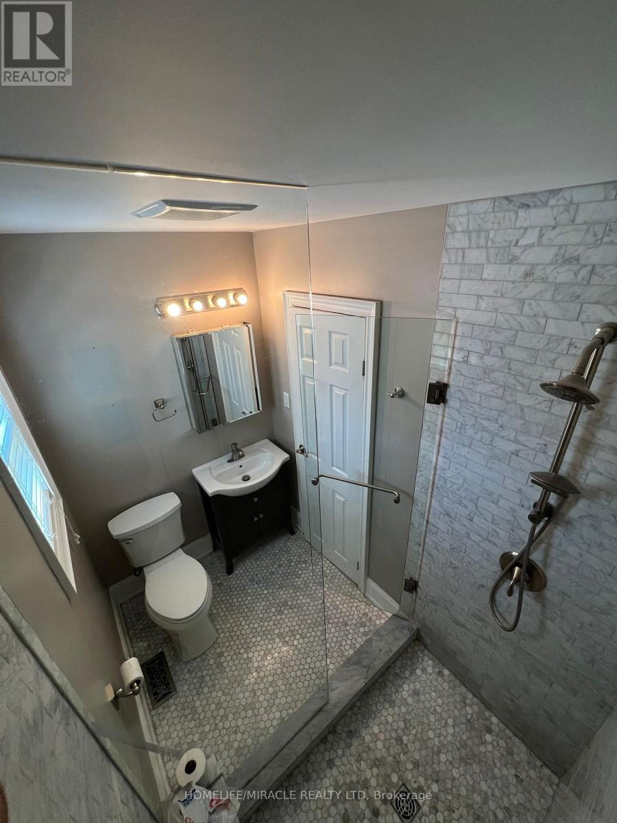 141 Bexhill Avenue, Toronto, Ontario  M1L 3C5 - Photo 8 - E13100450