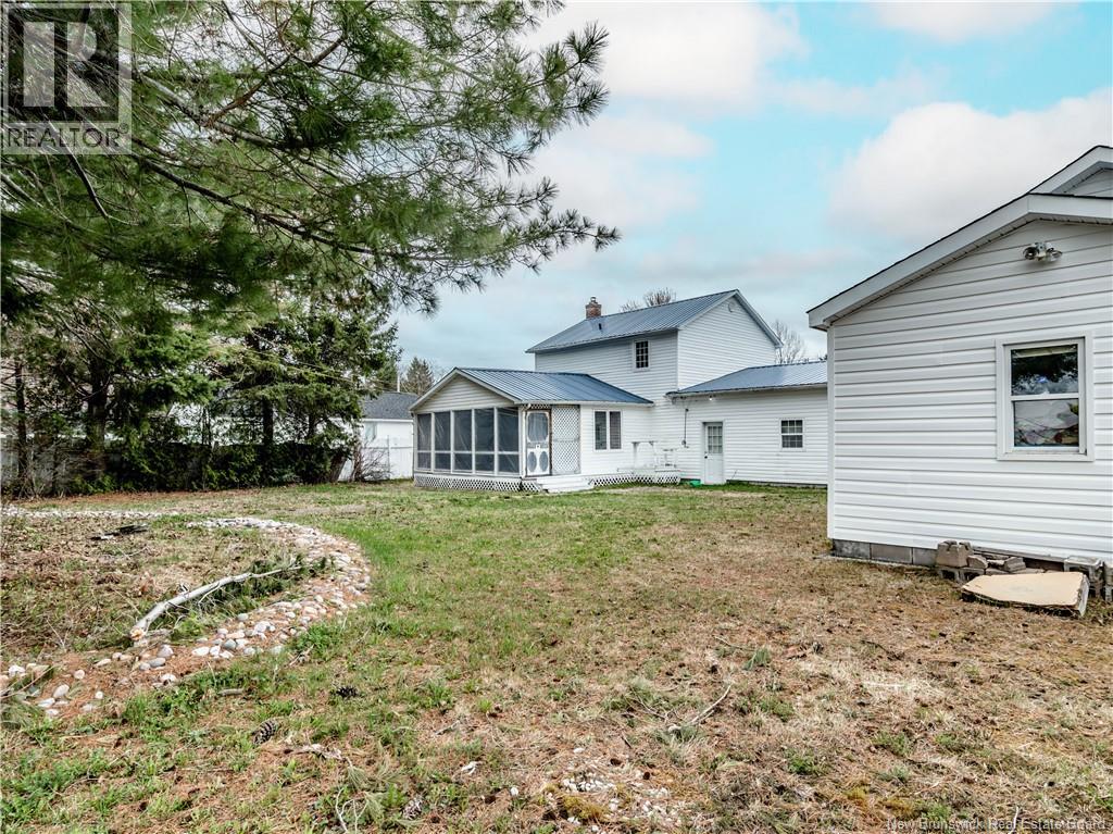 12 Gerard Street, Saint-Antoine, New Brunswick  E4U 1A8 - Photo 5 - NB138197