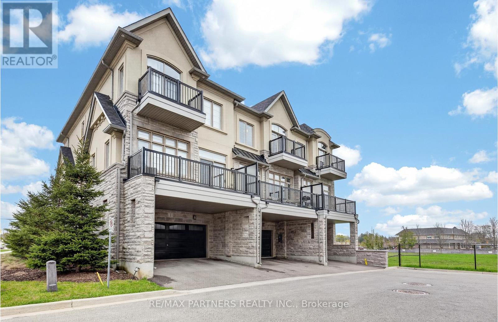 3 Fernhill Lane, Markham, Ontario  L6C 0Y5 - Photo 31 - N13100454