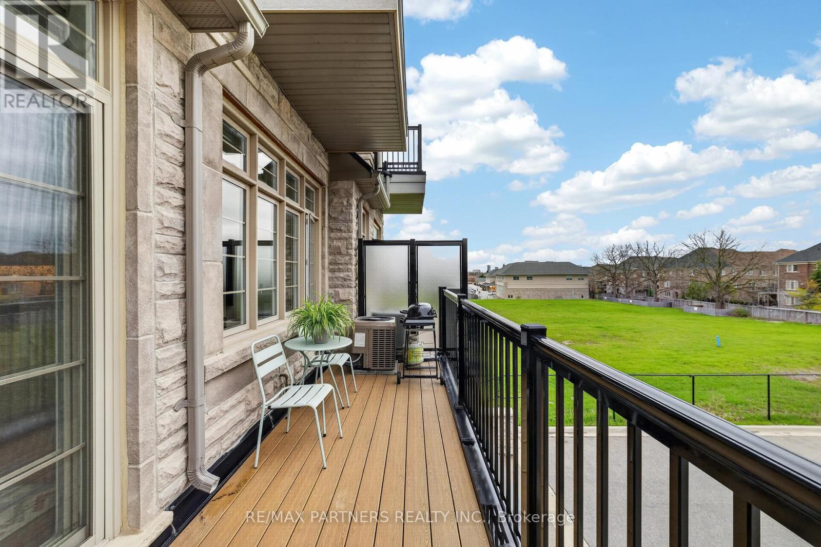 3 Fernhill Lane, Markham, Ontario  L6C 0Y5 - Photo 33 - N13100454