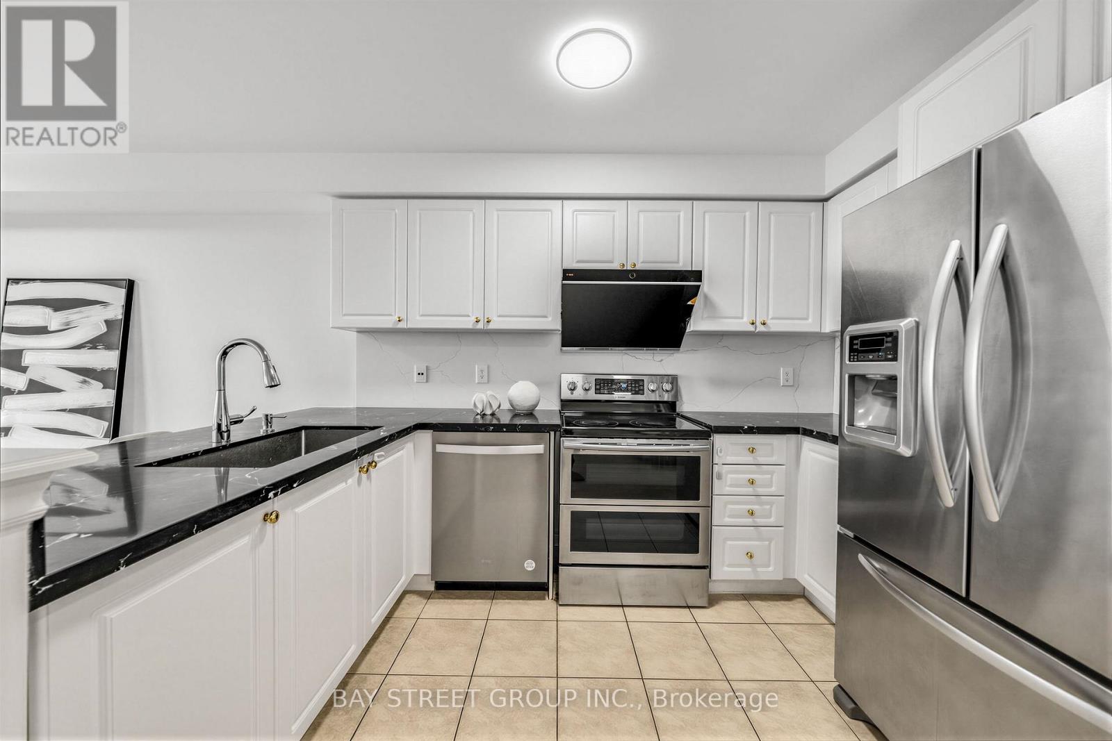 96 Goode Street, Richmond Hill, Ontario  L4S 2T6 - Photo 9 - N13100498