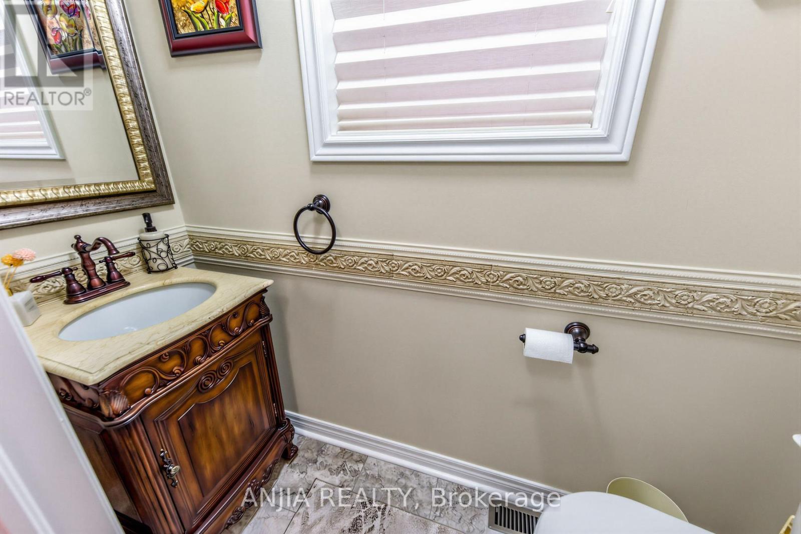 54 Stoneheath Crescent, Markham (Cachet), Ontario  L6C 2K9 - Photo 12 - N13100542