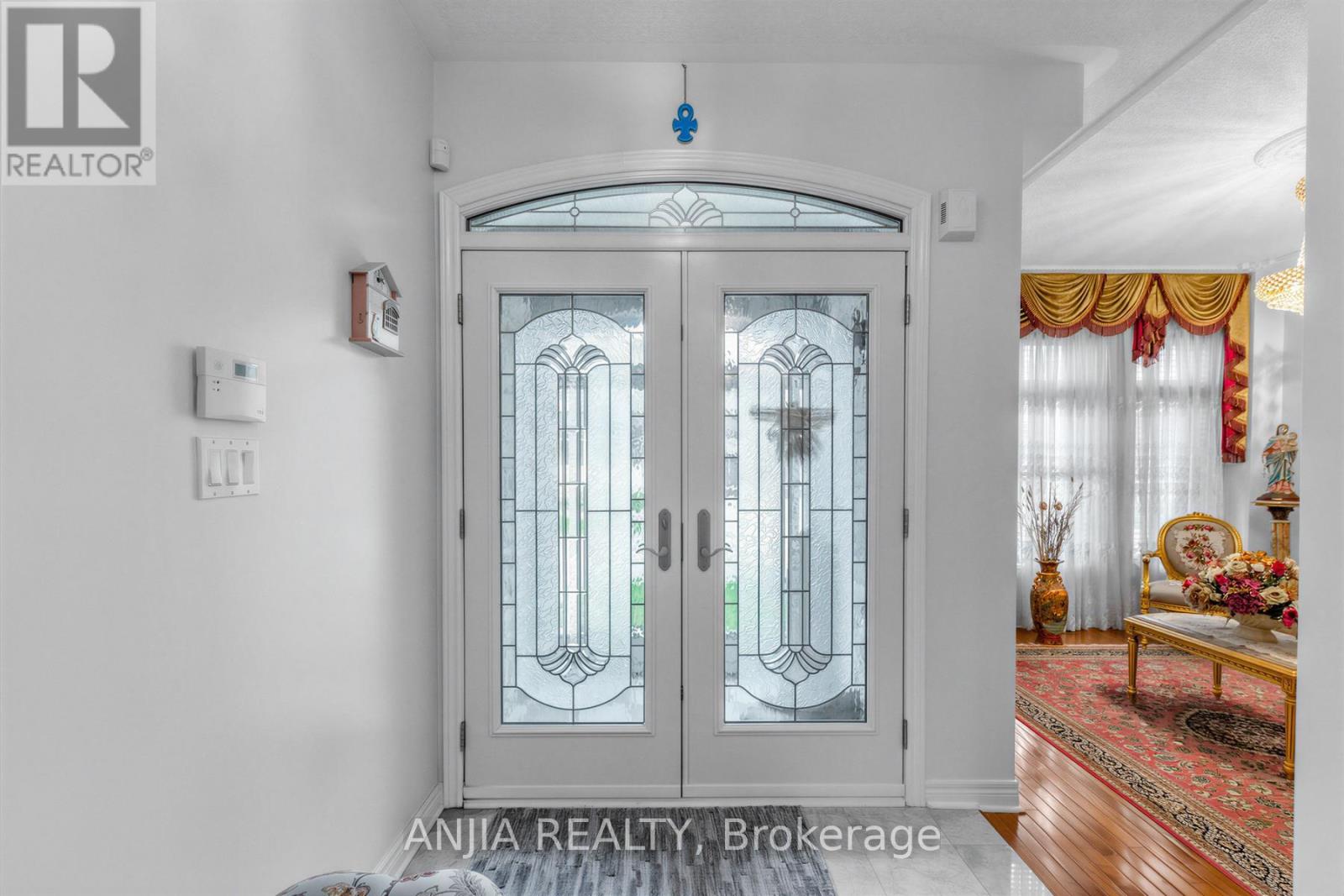 54 Stoneheath Crescent, Markham (Cachet), Ontario  L6C 2K9 - Photo 2 - N13100542