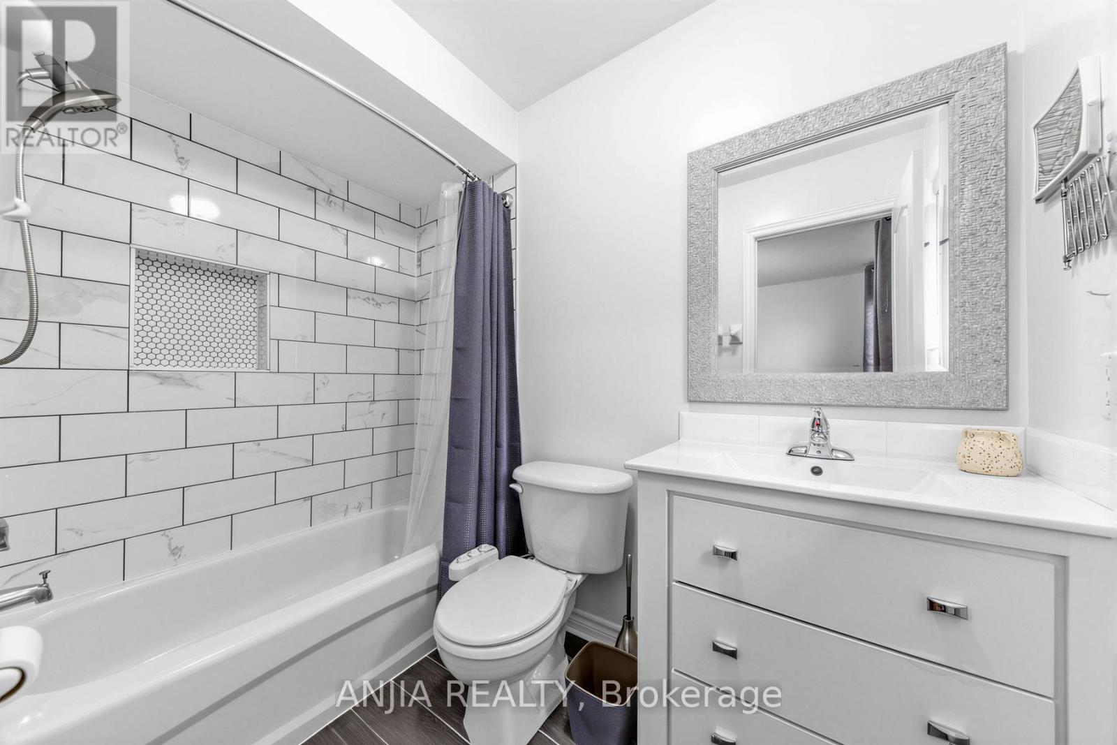 54 Stoneheath Crescent, Markham (Cachet), Ontario  L6C 2K9 - Photo 29 - N13100542