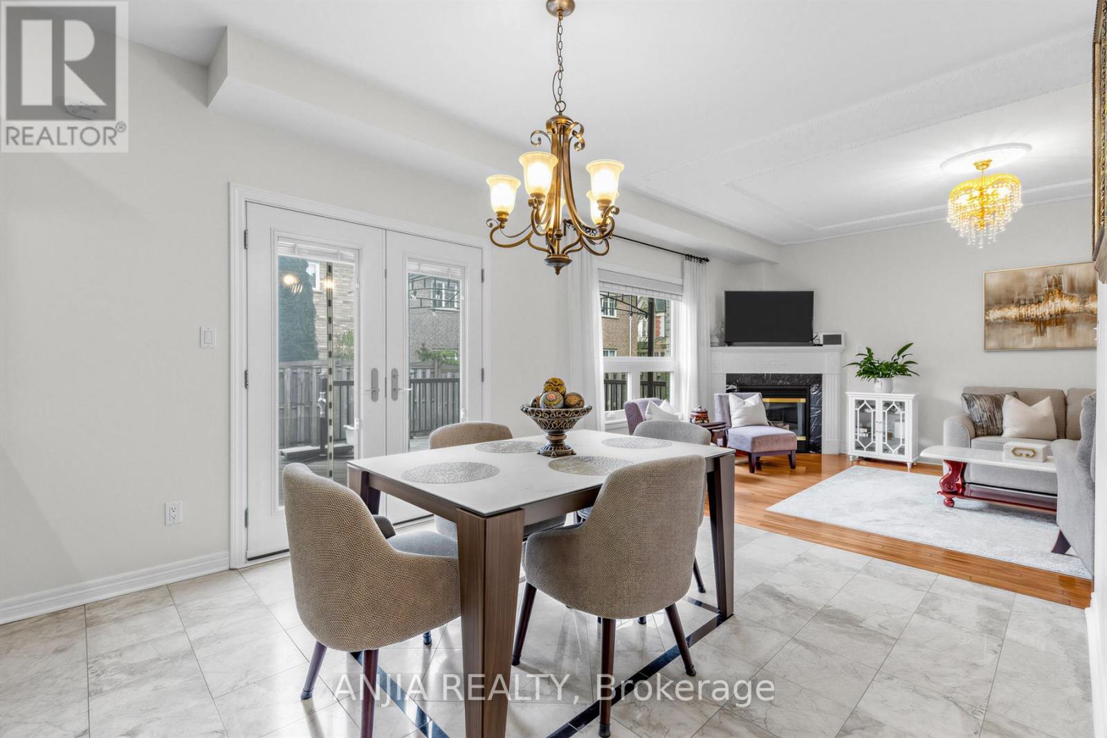 54 Stoneheath Crescent, Markham (Cachet), Ontario  L6C 2K9 - Photo 9 - N13100542