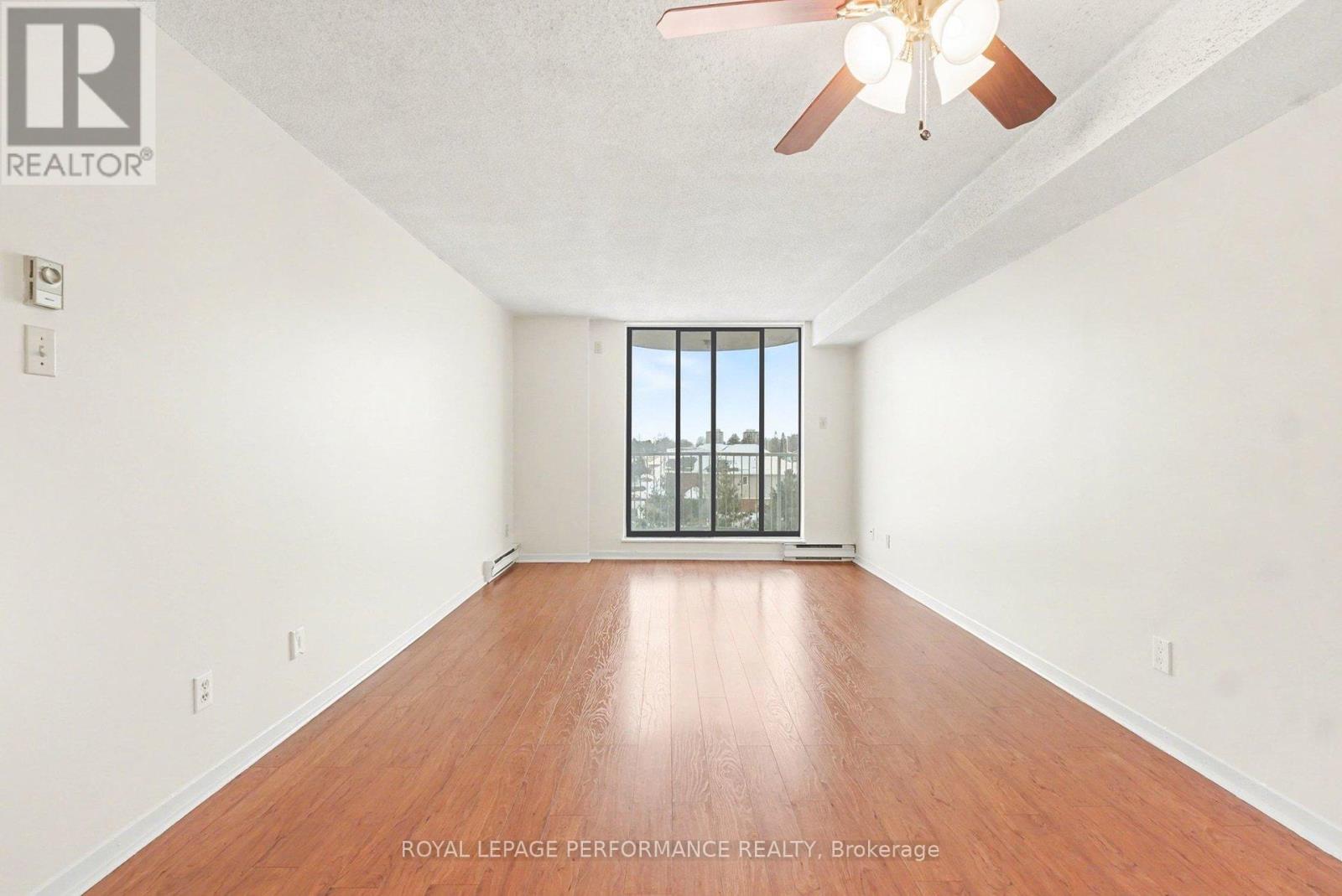 402 - 1440 Heron Road, Ottawa, Ontario  K1V 0X2 - Photo 5 - X12995928