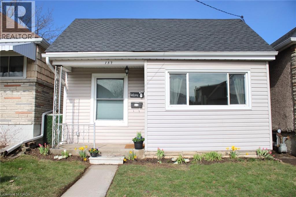 157 TRAGINA Avenue N, Hamilton, Ontario