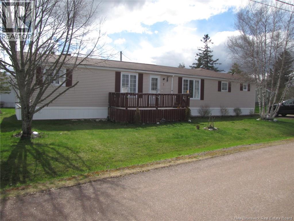 7 Geneva Street, Moncton, New Brunswick  E1H 2W2 - Photo 3 - NB139021