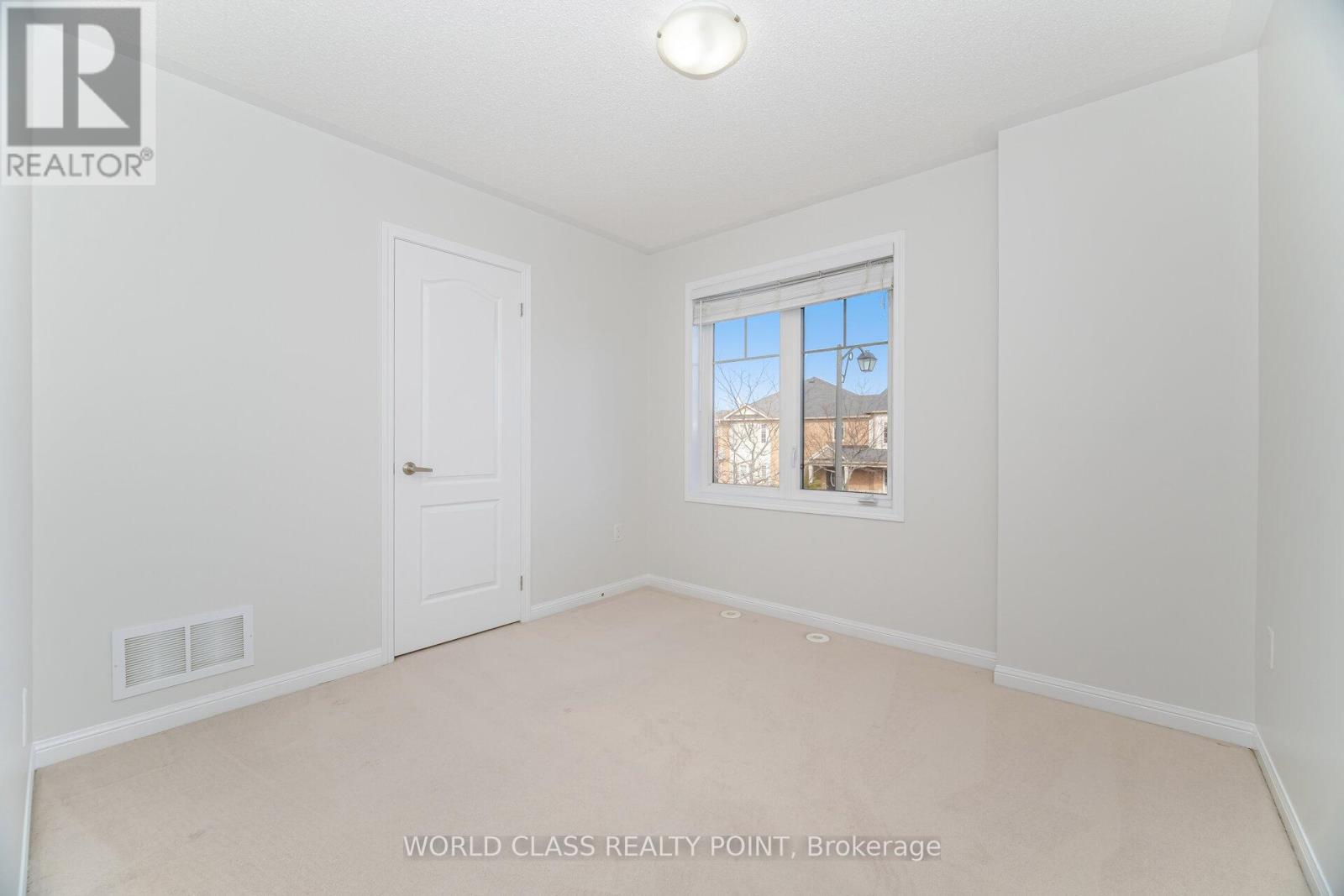 834 Herman Way, Milton, Ontario  L9T 2C4 - Photo 17 - W13100452