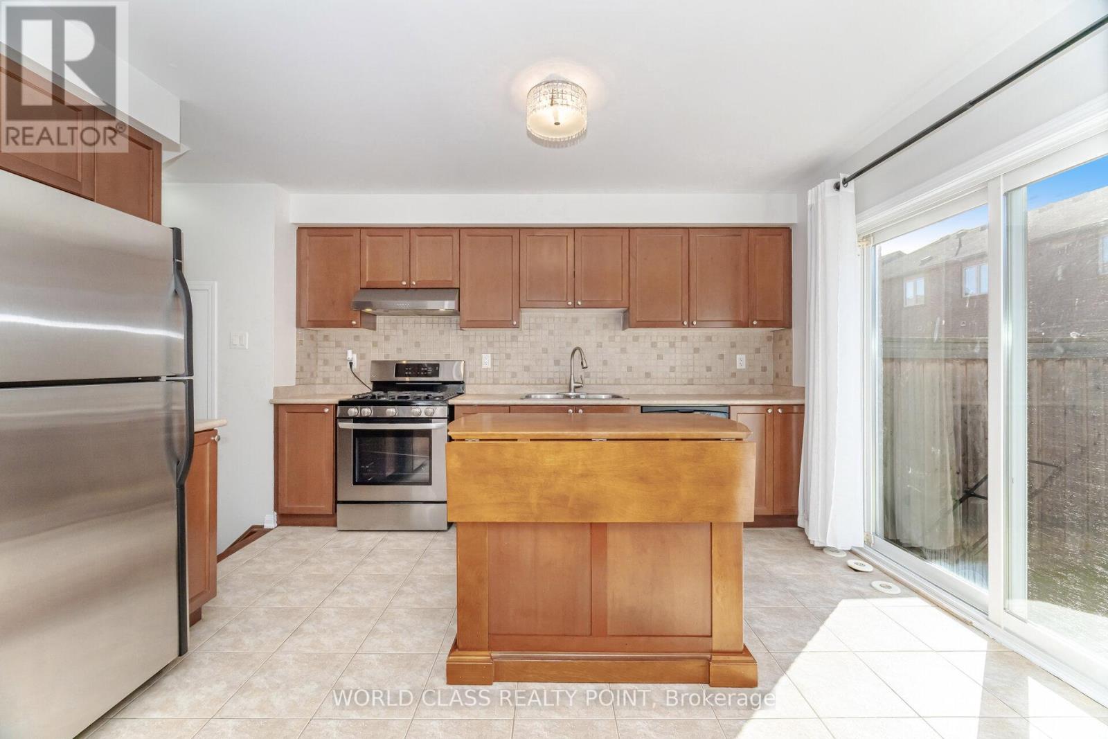 834 Herman Way, Milton, Ontario  L9T 2C4 - Photo 7 - W13100452