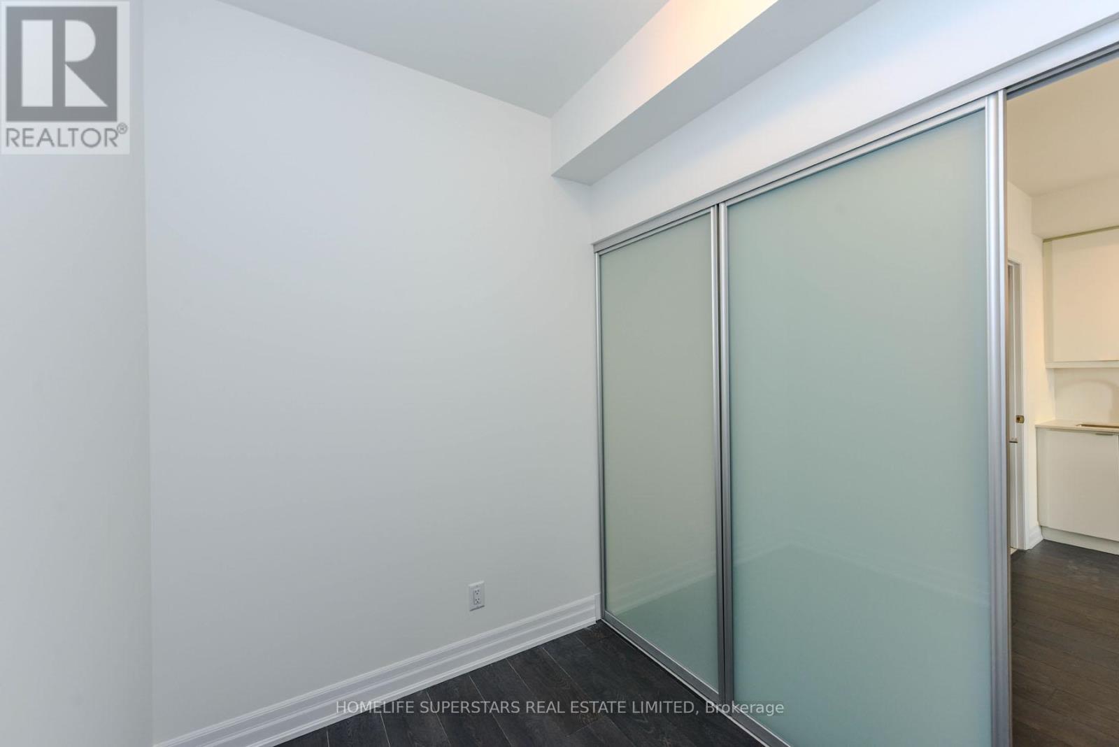 2905 - 30 Elm Drive W, Mississauga, Ontario  L5B 0N6 - Photo 7 - W13100488