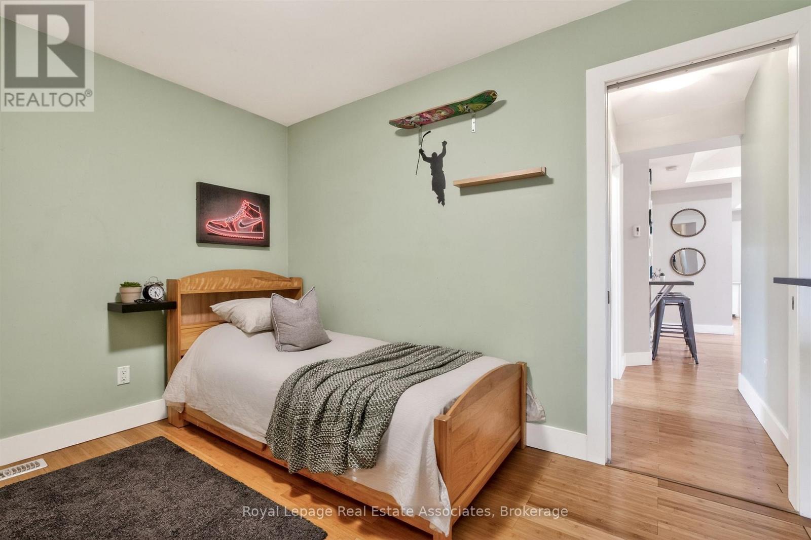 40 Briarwood Avenue, Mississauga, Ontario  L5G 3N6 - Photo 16 - W13100546