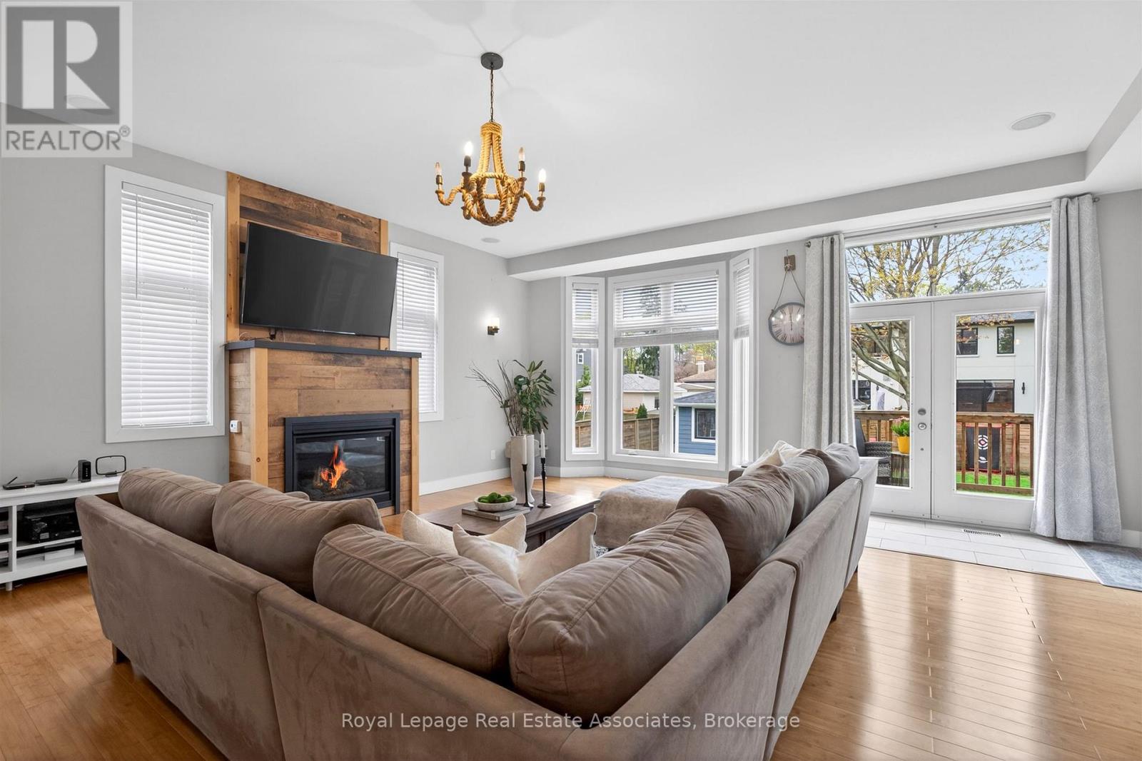 40 Briarwood Avenue, Mississauga, Ontario  L5G 3N6 - Photo 19 - W13100546