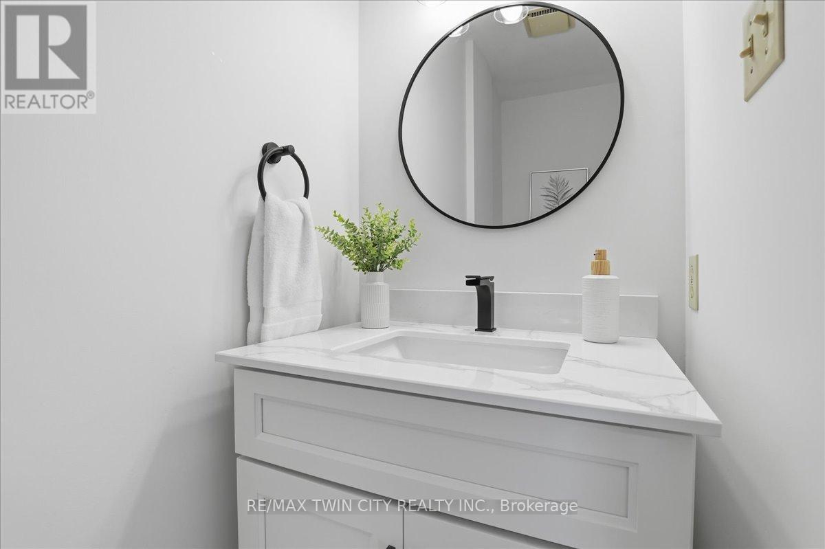 26 Robertson Crescent, Waterloo, Ontario  N2R 1E3 - Photo 27 - X13100472