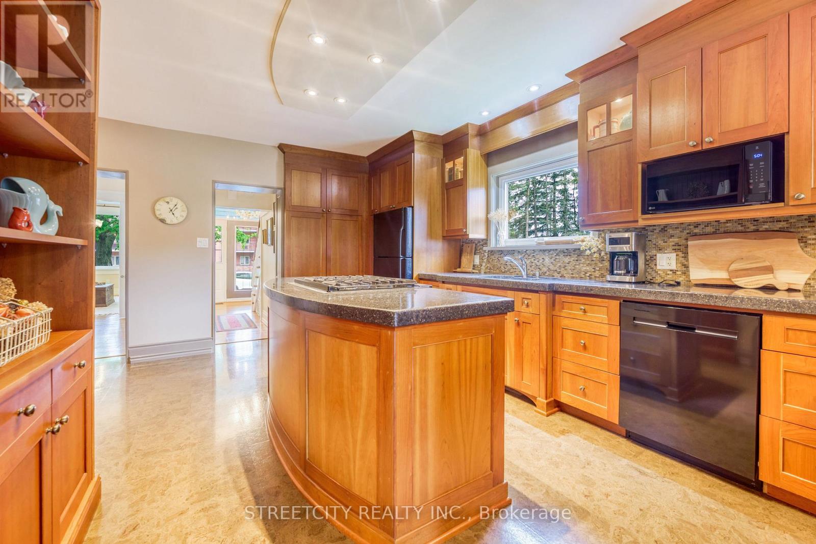 4332 Petrolia Line, Enniskillen, Ontario  N0N 1R0 - Photo 24 - X13098940
