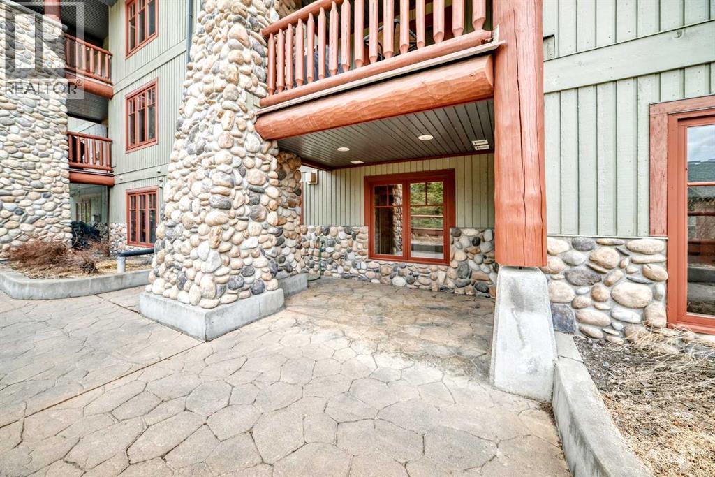 104, 150 Crossbow Place, Canmore, Alberta  T1W 3H5 - Photo 4 - A2308930