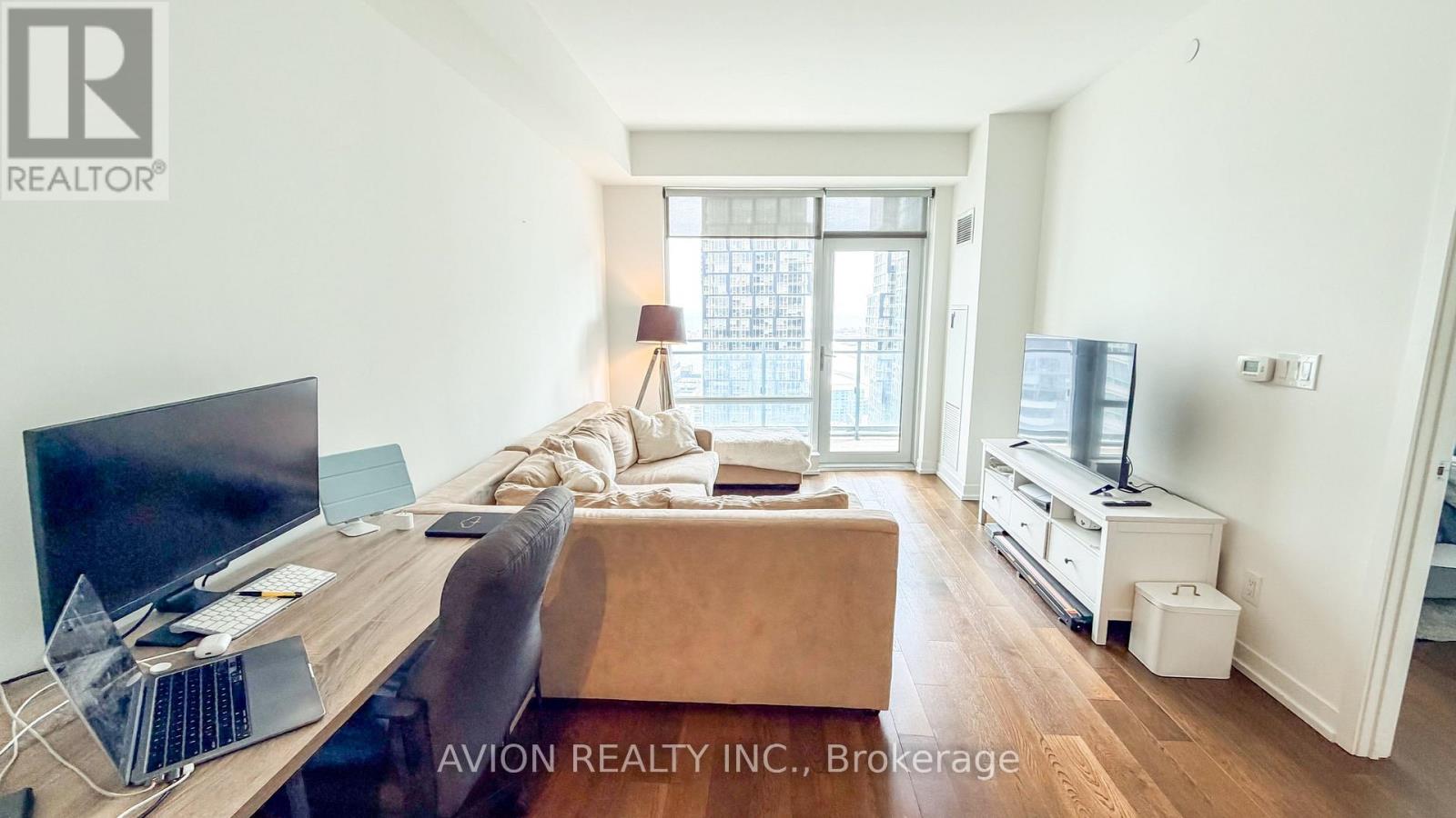 3510 - 21 Widmer Street, Toronto, Ontario  M5V 0B8 - Photo 9 - C13100620