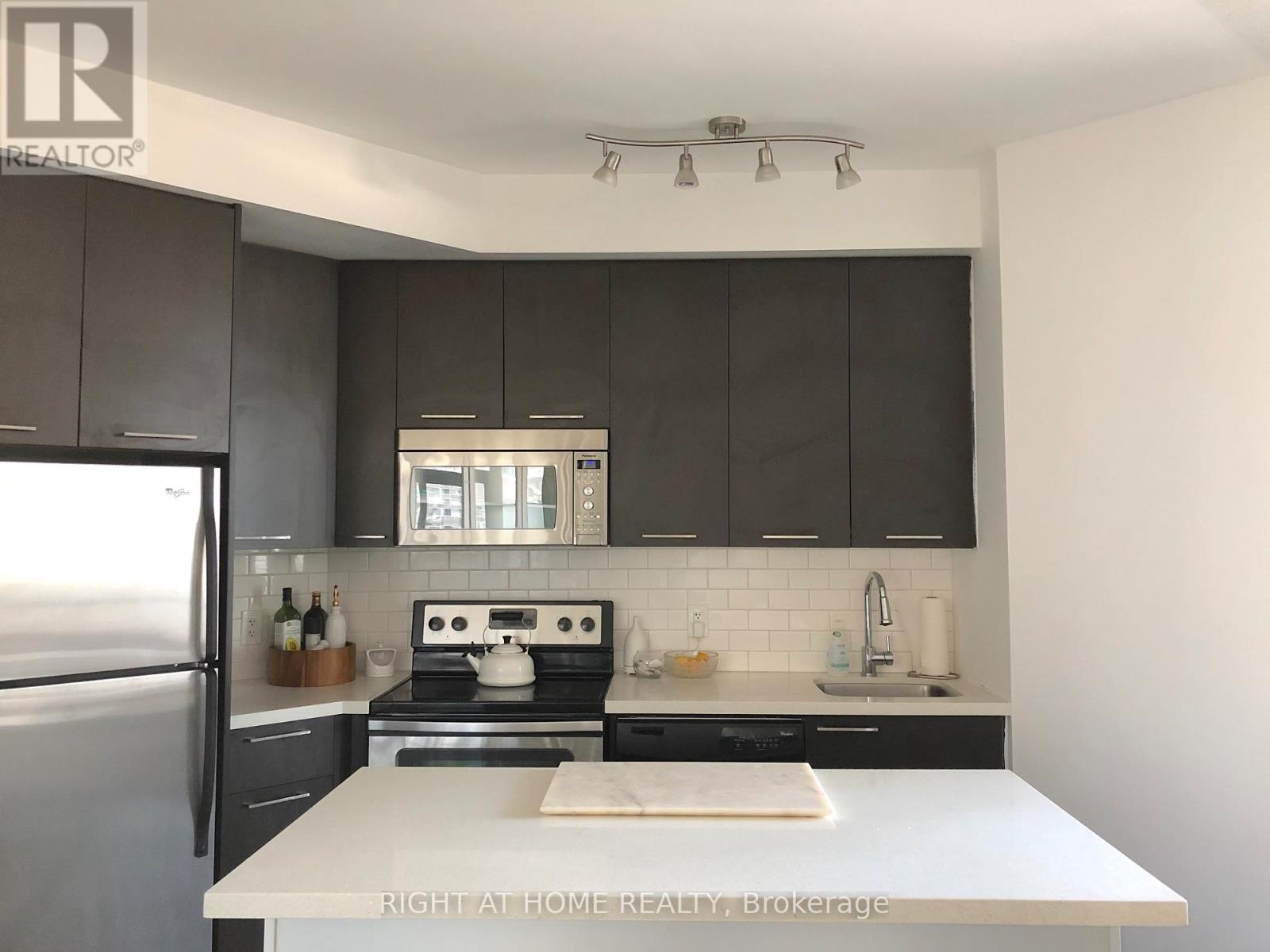 621 - 775 King Street W, Toronto, Ontario  M5V 2K3 - Photo 12 - C13100682