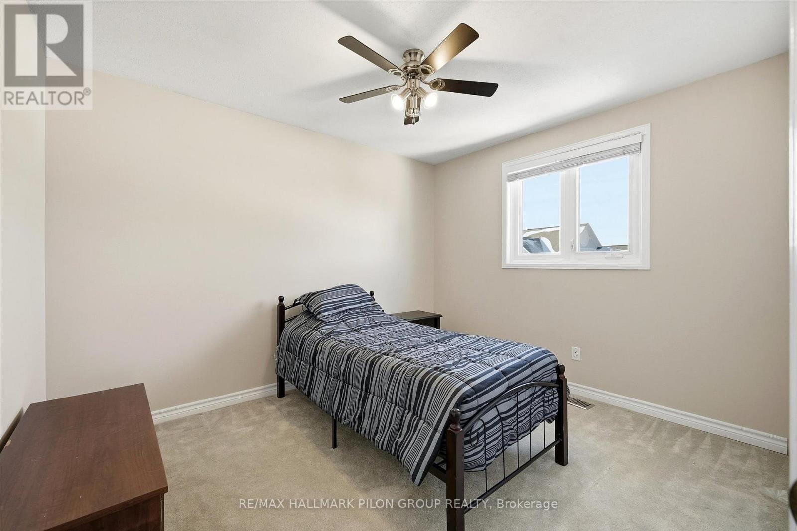 1354 Mountainside Crescent, Ottawa, Ontario  K1E 3G5 - Photo 17 - X13100664