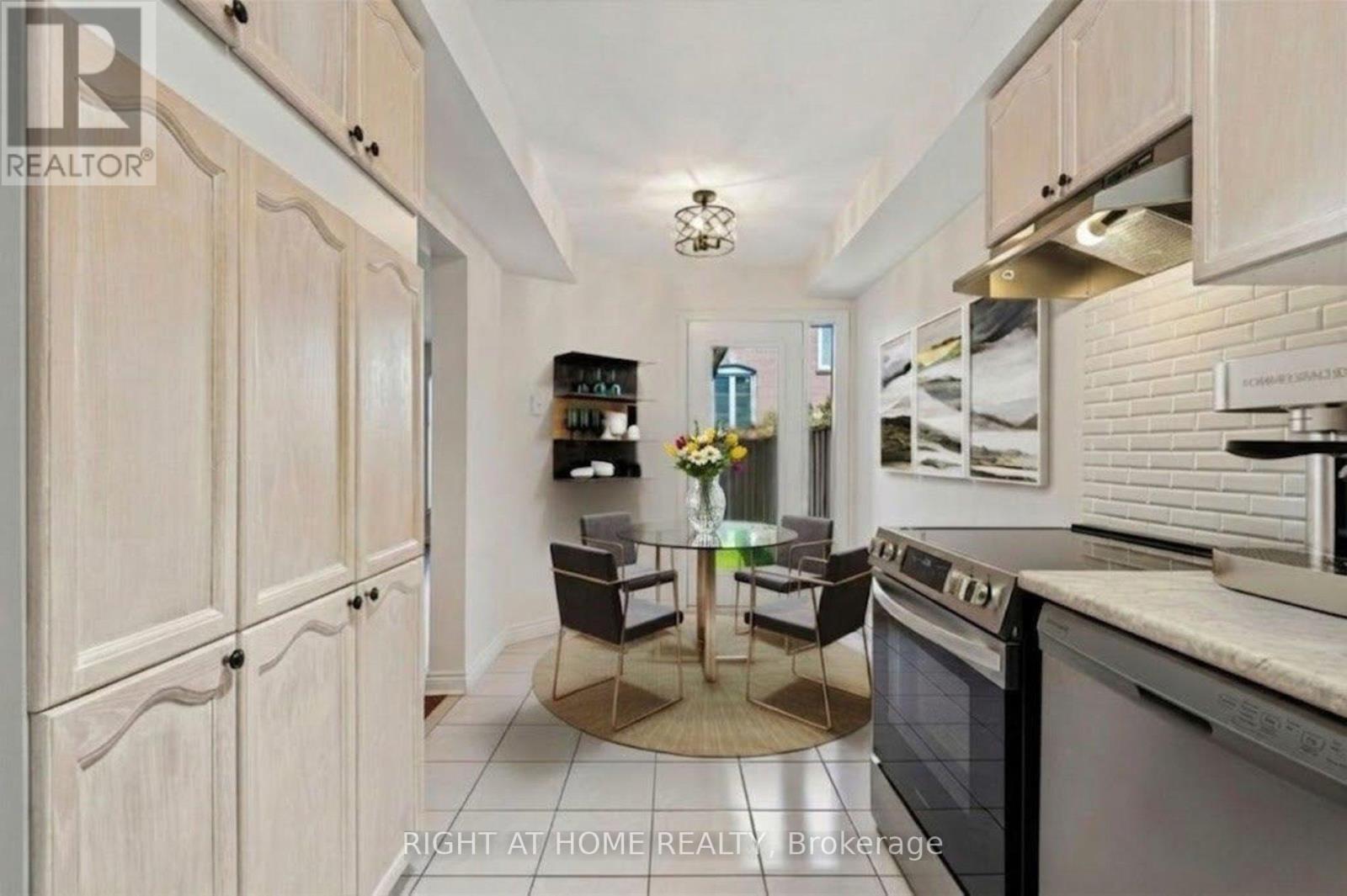 80 Wetherby Circle, Markham (German Mills), Ontario  L3T 7R8 - Photo 12 - N13100662