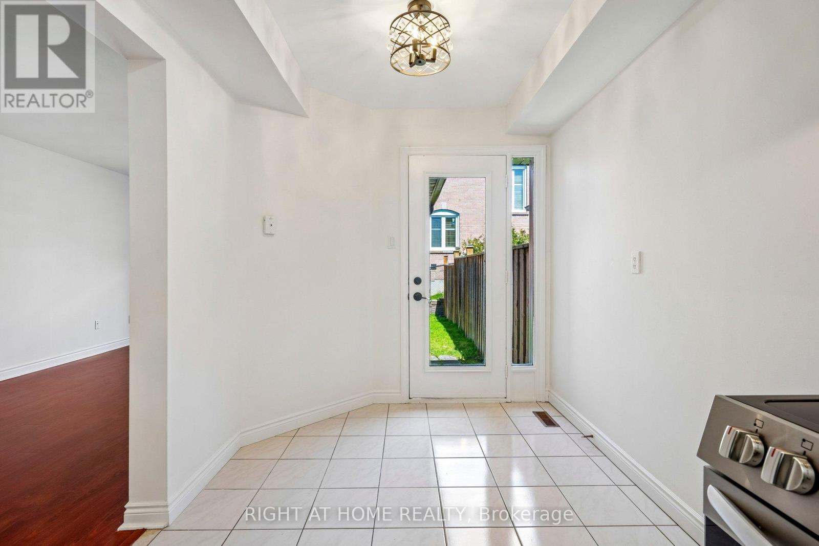 80 Wetherby Circle, Markham (German Mills), Ontario  L3T 7R8 - Photo 14 - N13100662