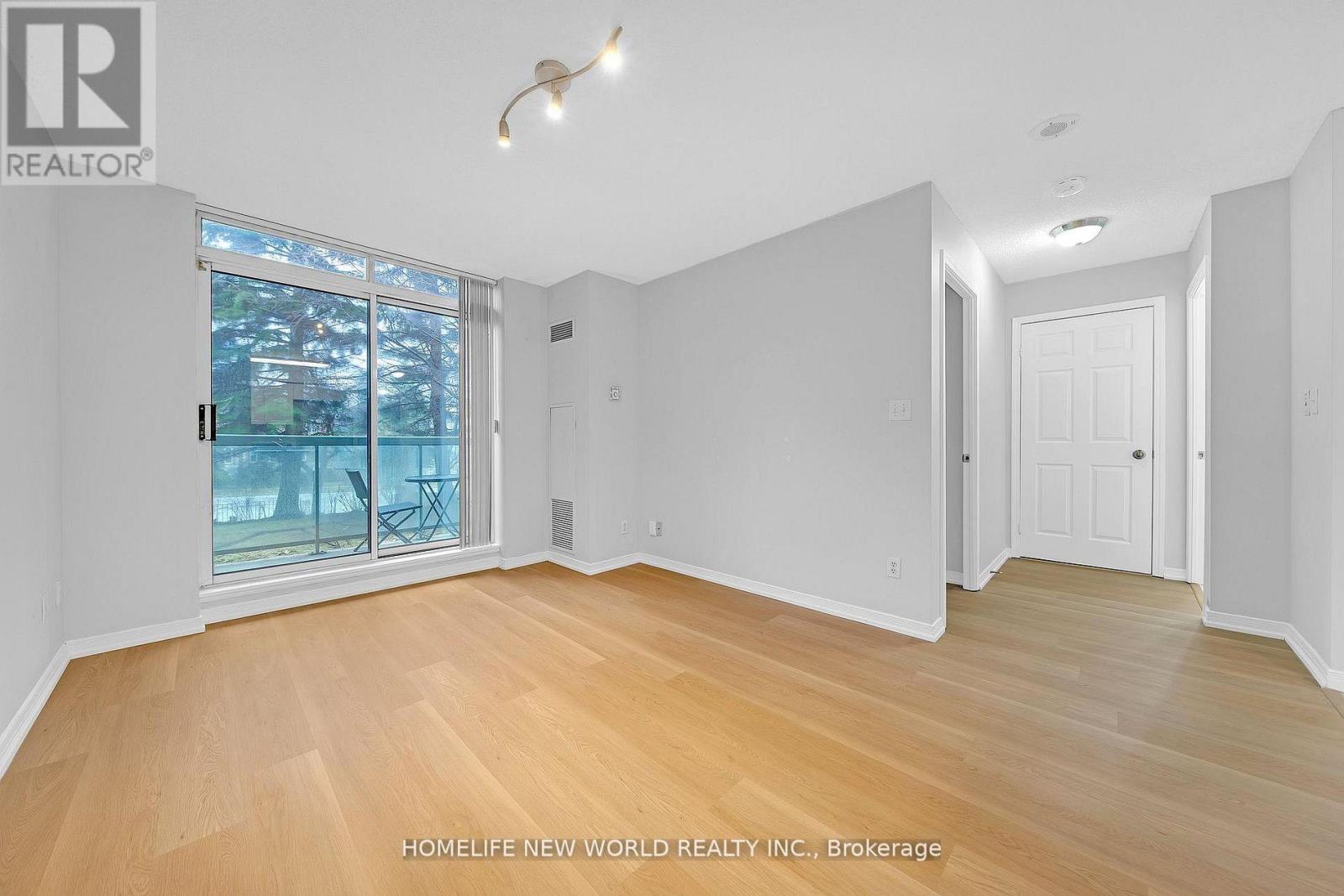 105 - 3 Ellesmere Street, Richmond Hill, Ontario  L4B 4N2 - Photo 6 - N13100674