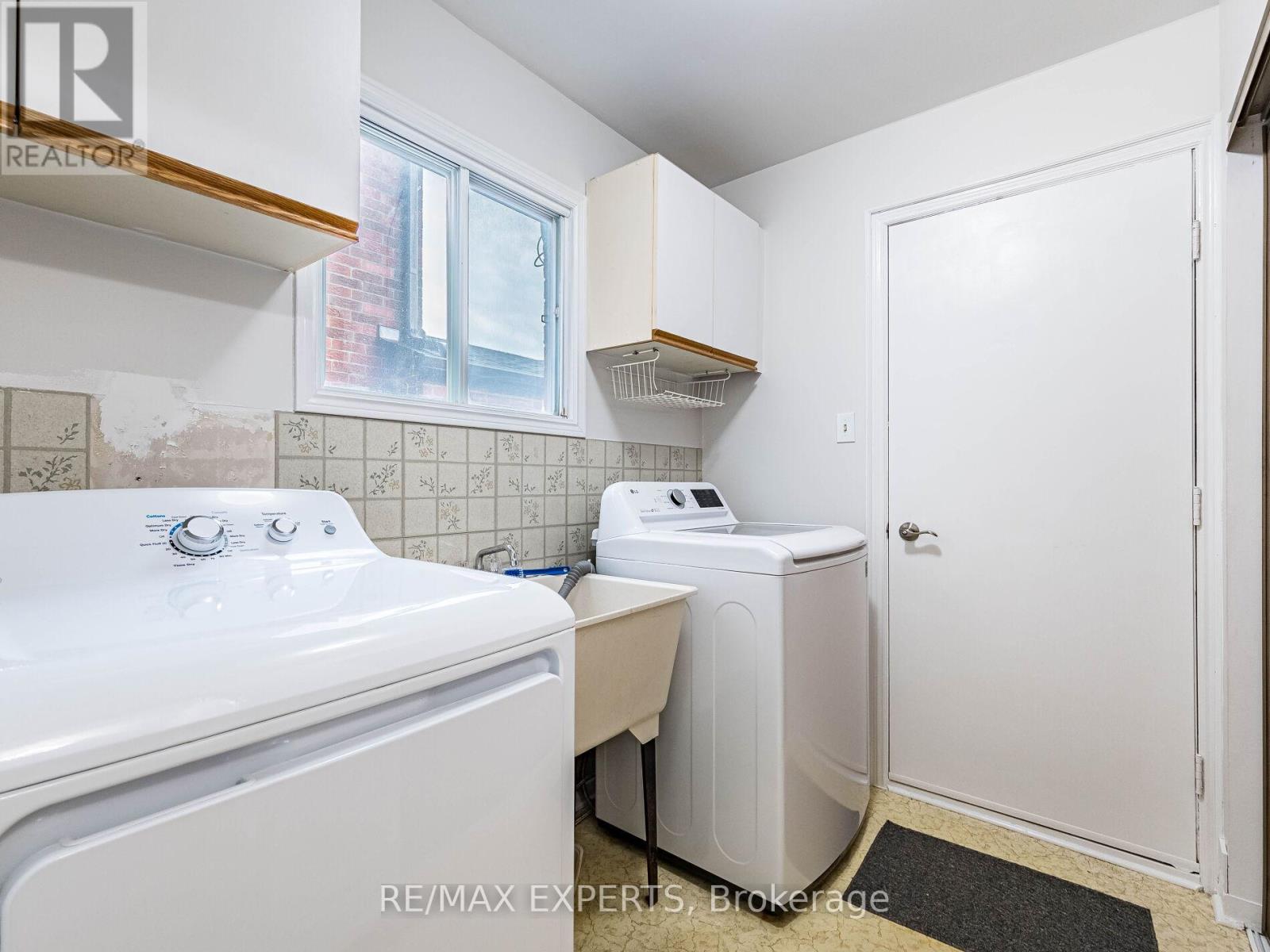 33 Nipissing Crescent, Brampton (Westgate), Ontario  L6S 5A4 - Photo 18 - W13100624