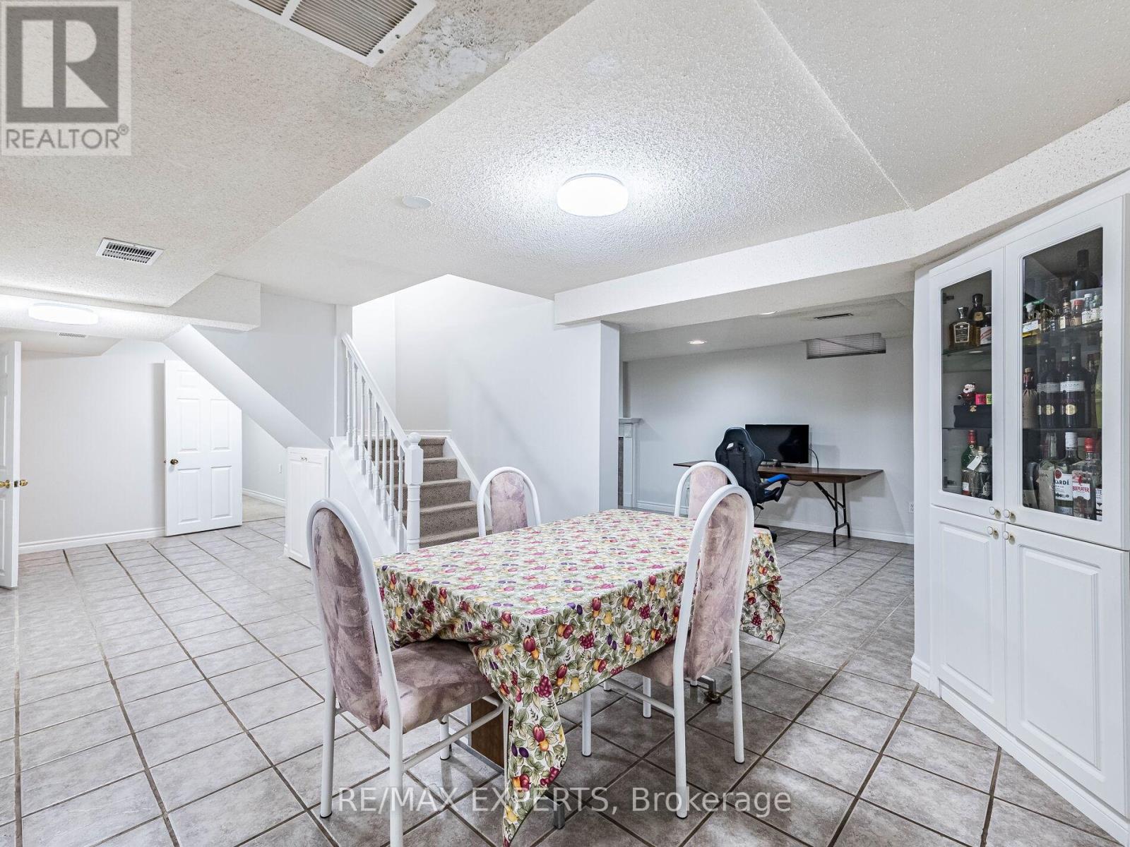 33 Nipissing Crescent, Brampton (Westgate), Ontario  L6S 5A4 - Photo 35 - W13100624