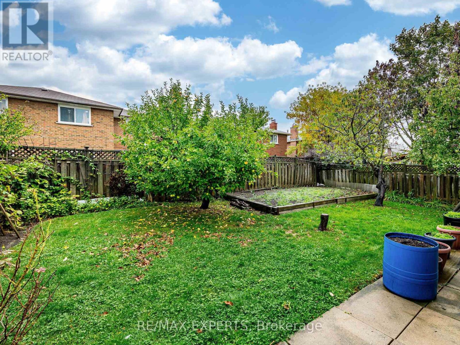 33 Nipissing Crescent, Brampton (Westgate), Ontario  L6S 5A4 - Photo 49 - W13100624