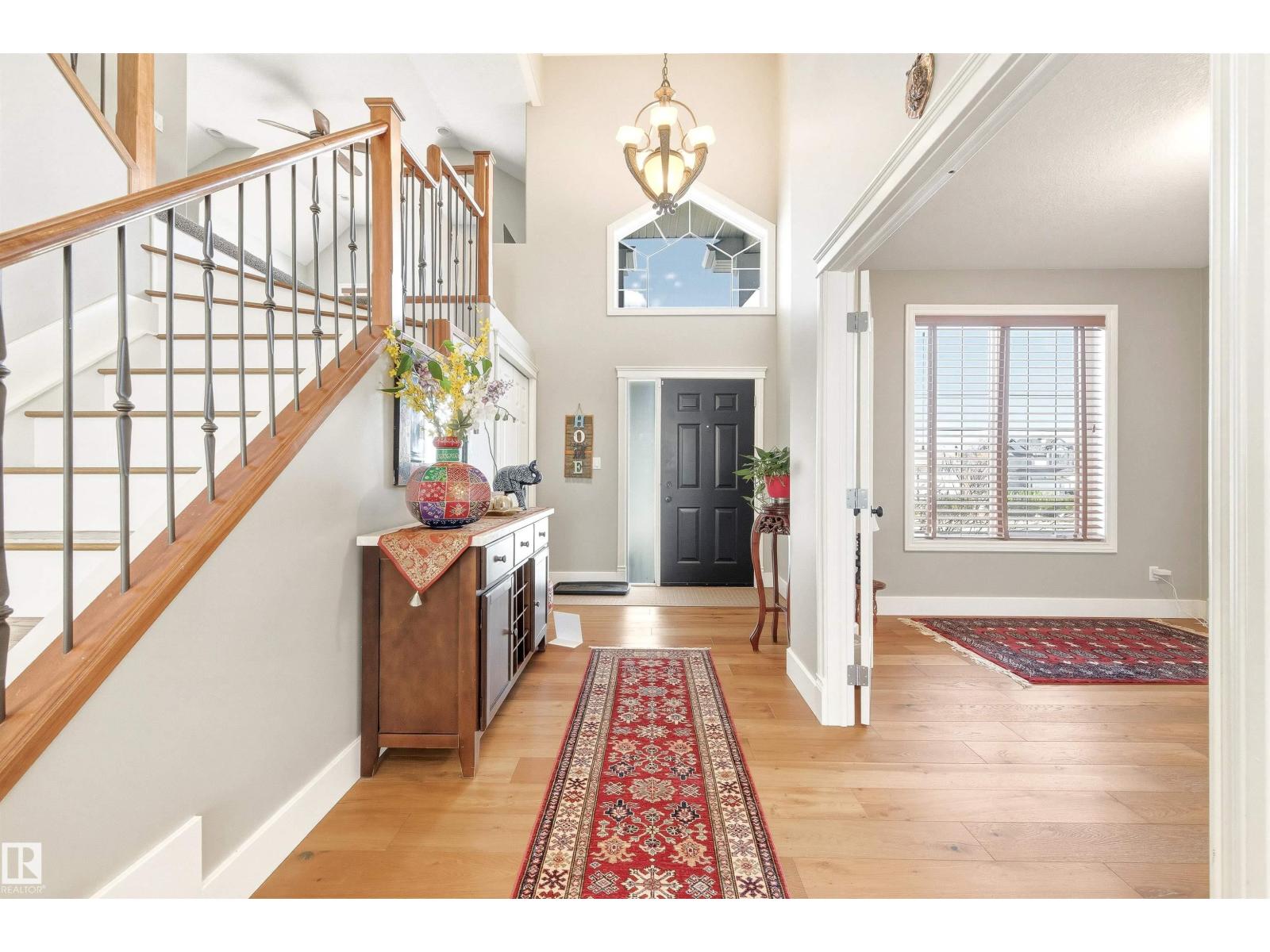 1145 Lincoln Cr Nw, Edmonton, Alberta  T6R 3B2 - Photo 4 - E4486482