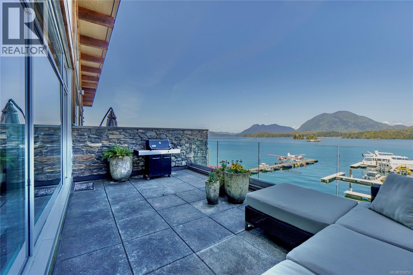305 368 Main St, Tofino, British Columbia  V0R 3A0 - Photo 14 - 1034750