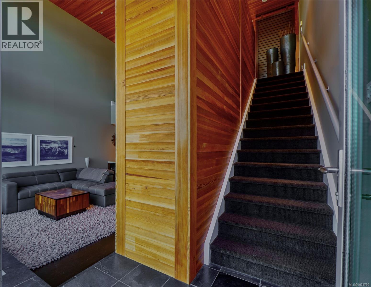 305 368 Main St, Tofino, British Columbia  V0R 3A0 - Photo 17 - 1034750