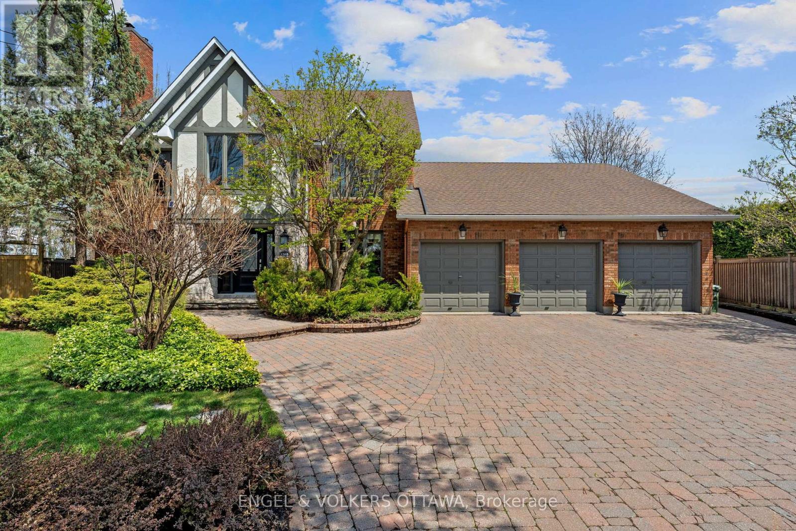 1345 De Papillon Place, Ottawa, Ontario  K4A 1Y9 - Photo 3 - X13098120