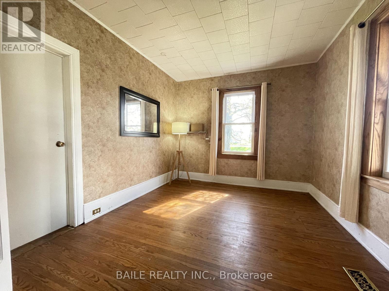 489 Rachel Street, Warwick, Ontario  N0M 2S0 - Photo 11 - X13100760