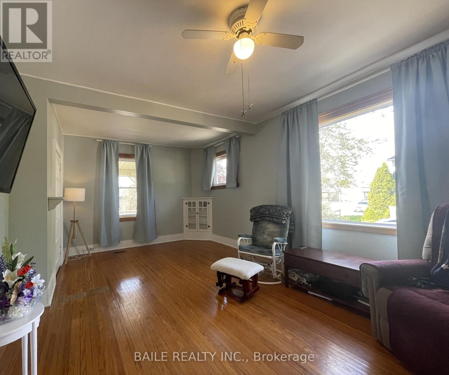 489 Rachel Street, Warwick, Ontario  N0M 2S0 - Photo 3 - X13100760