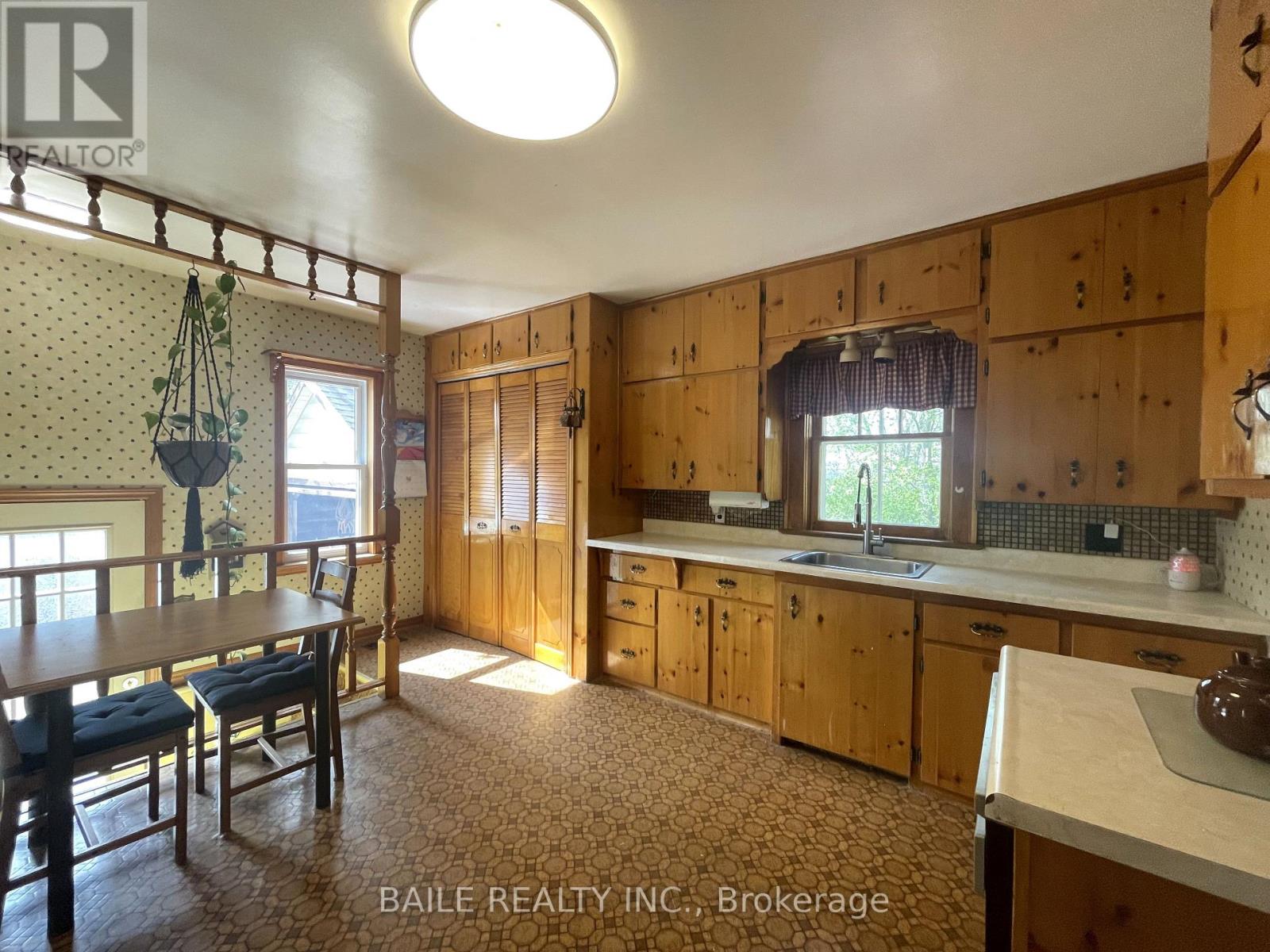 489 Rachel Street, Warwick, Ontario  N0M 2S0 - Photo 8 - X13100760