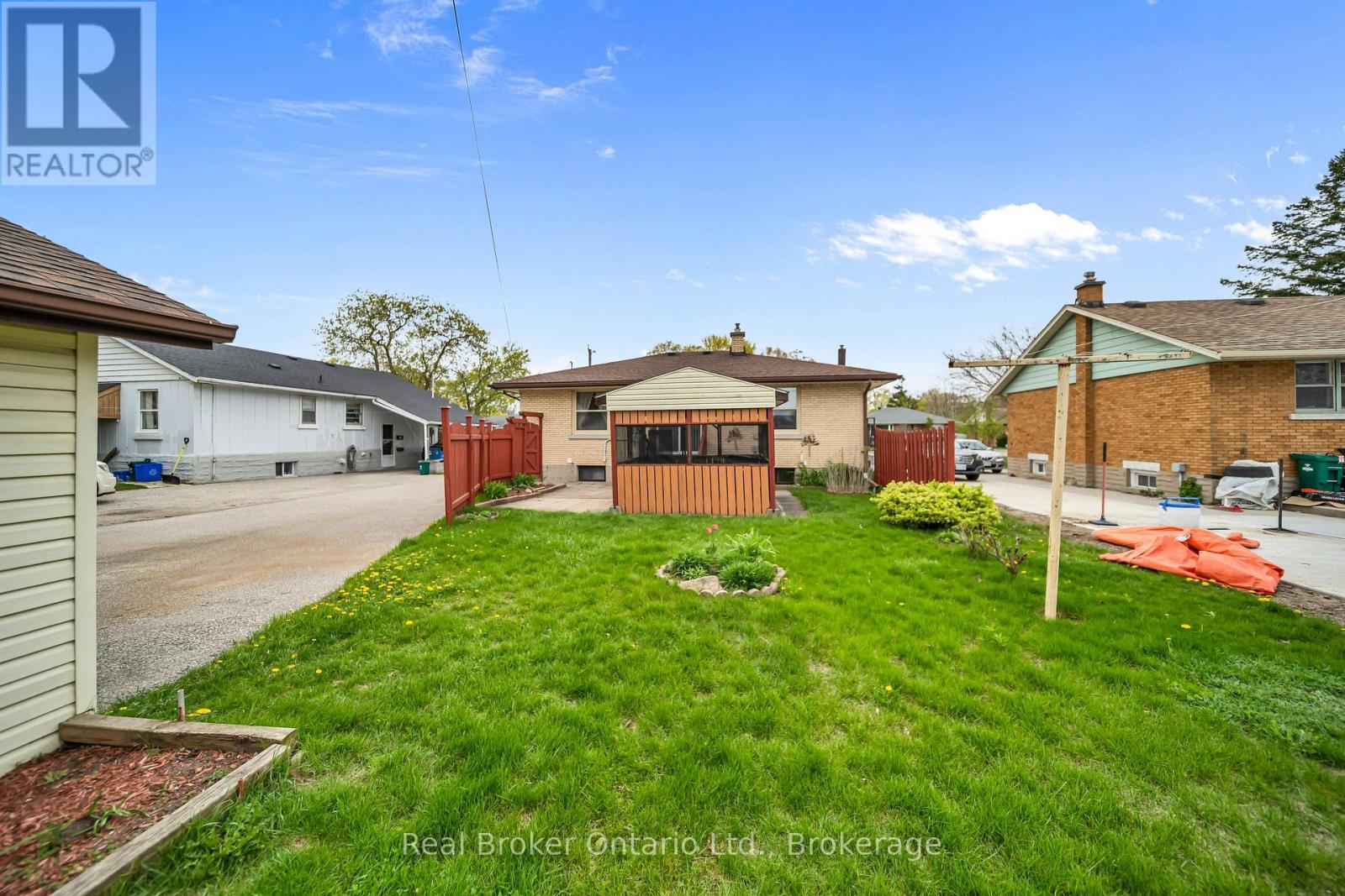 144 Byron Avenue, Kitchener, Ontario  N2C 1Z8 - Photo 39 - X13099628