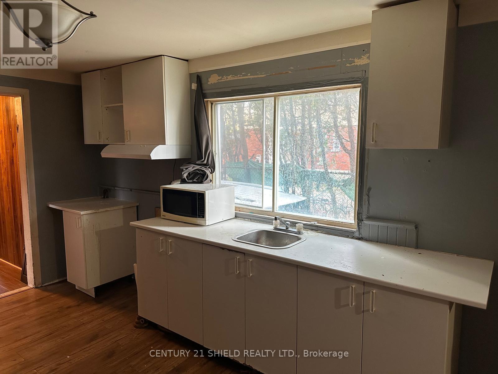 427 Mcconnell Avenue, Cornwall, Ontario  K6H 4L8 - Photo 2 - X13093916