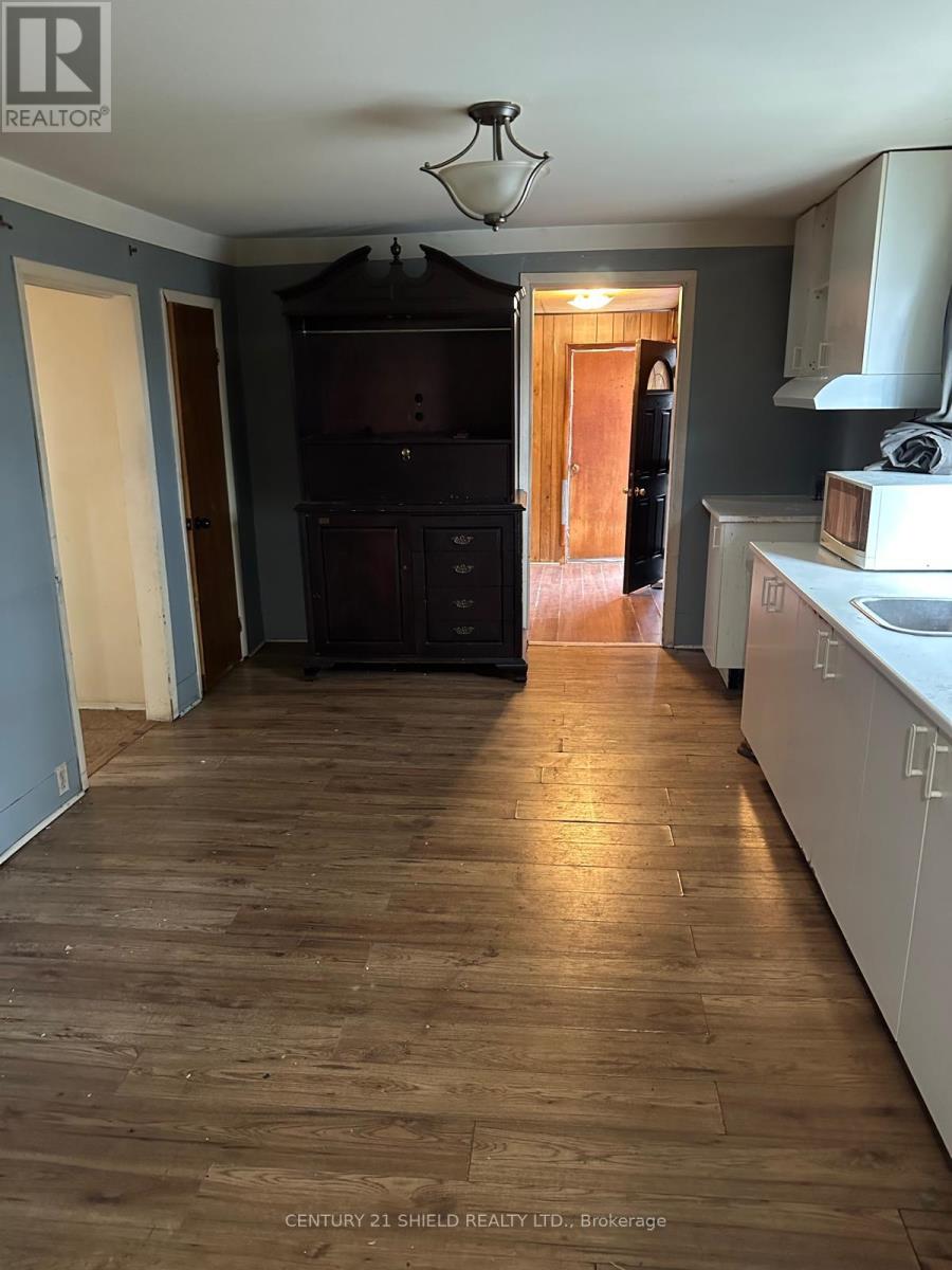 427 Mcconnell Avenue, Cornwall, Ontario  K6H 4L8 - Photo 3 - X13093916