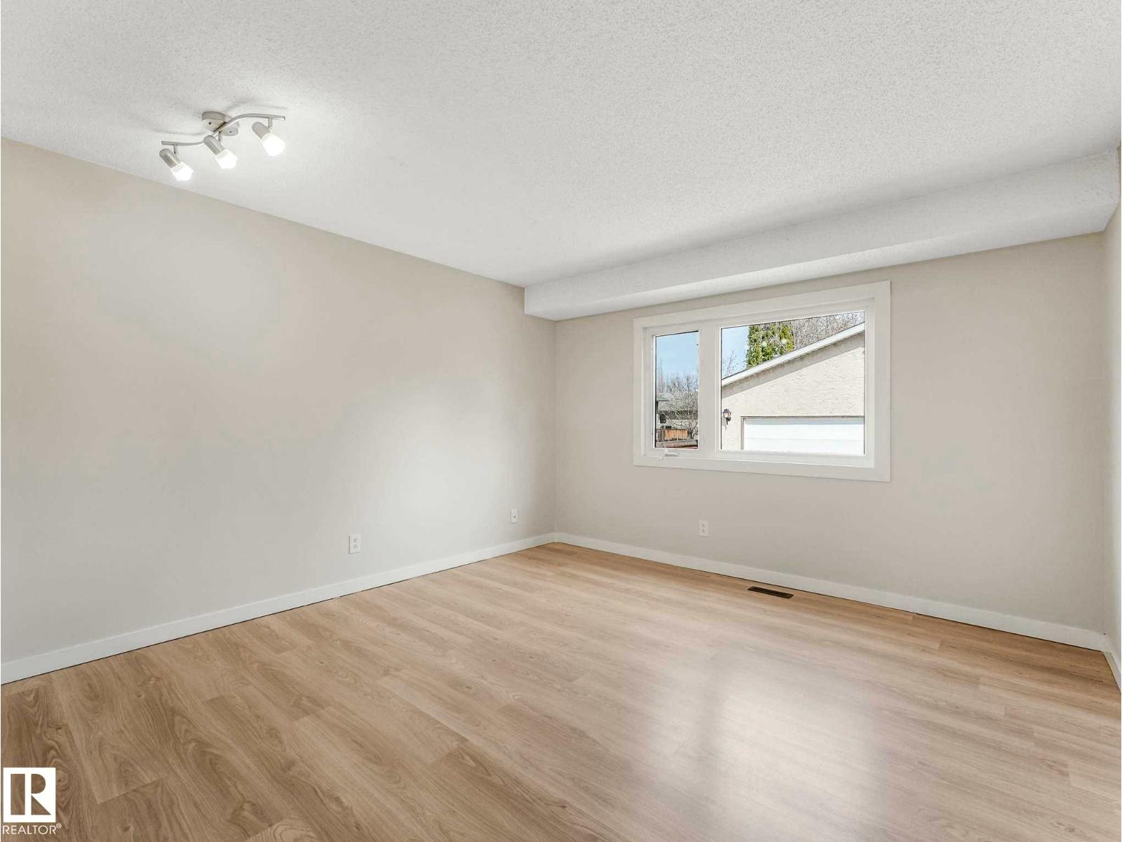 37 Woodstock Dr, Sherwood Park, Alberta  T8A 4C4 - Photo 17 - E4486483
