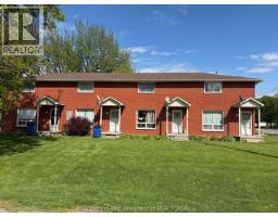 990 CHANDLER STREET, Dresden, Ontario
