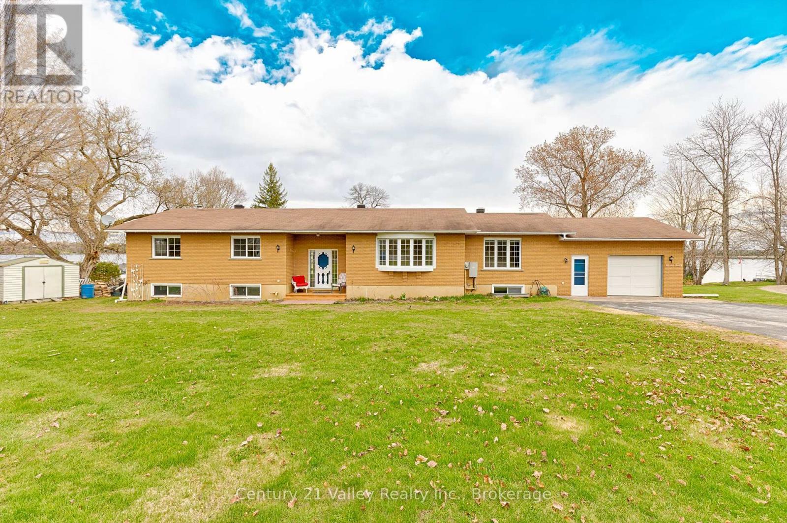 11 HART LANE, greater madawaska, Ontario