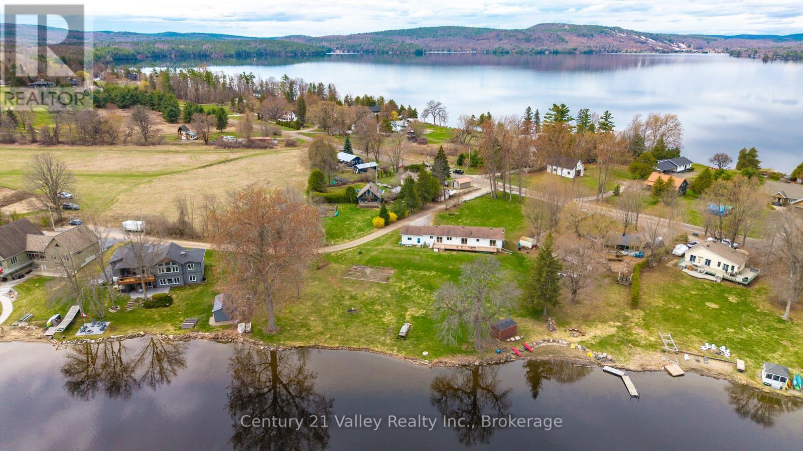 11 Hart Lane, Greater Madawaska, Ontario  K0J 1H0 - Photo 2 - X13100706